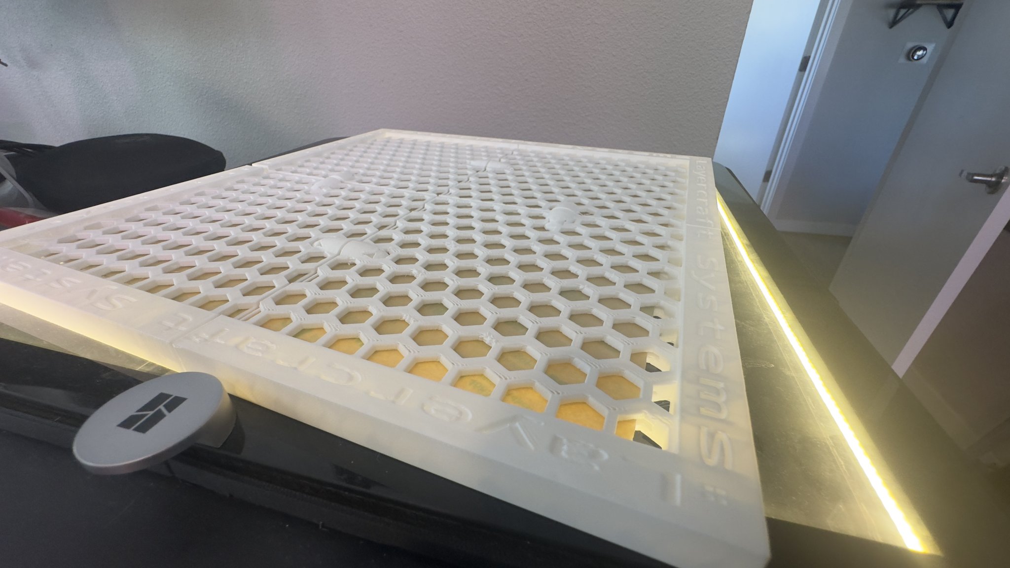 Bamboo Lab Hộp Gửi Đế In 3D An Toàn