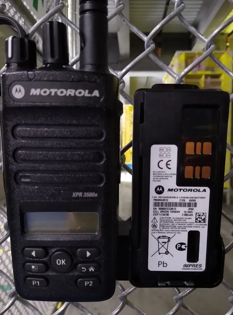 Giá đỡ radio cho Motorola có kẹp thắt lưng