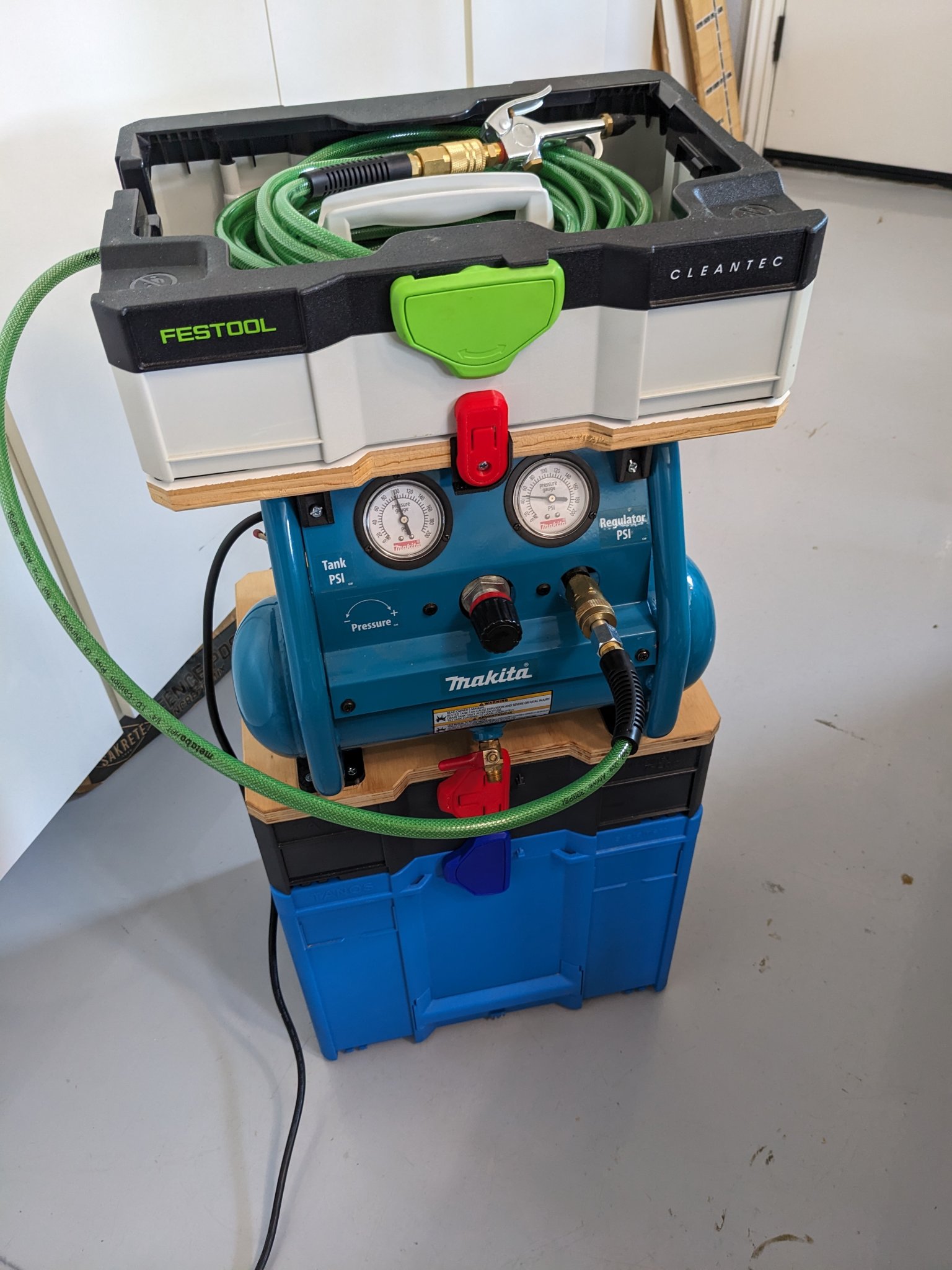 Chân đế TPU cho máy nén khí Makita AC001