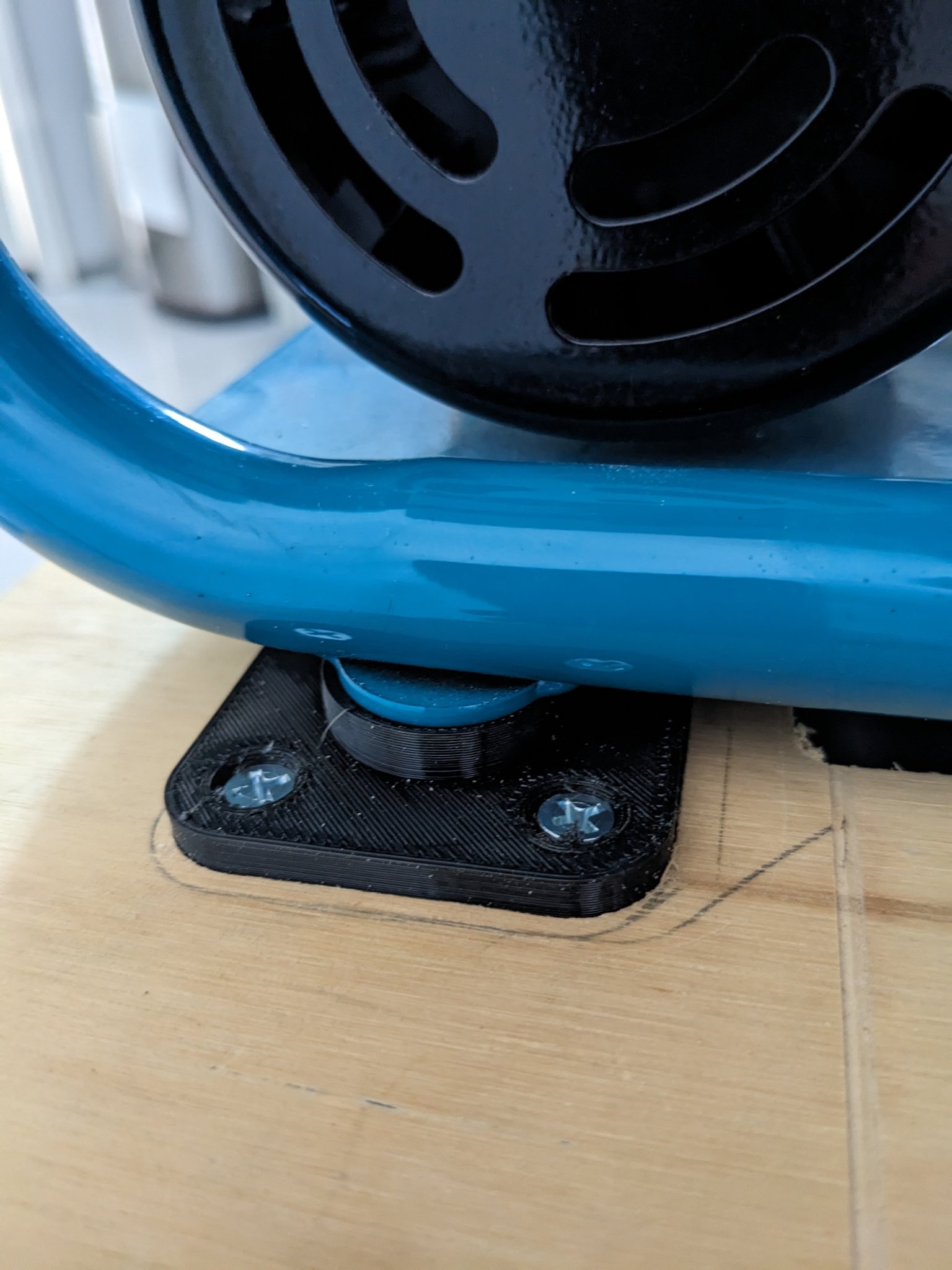 Chân đế TPU cho máy nén khí Makita AC001