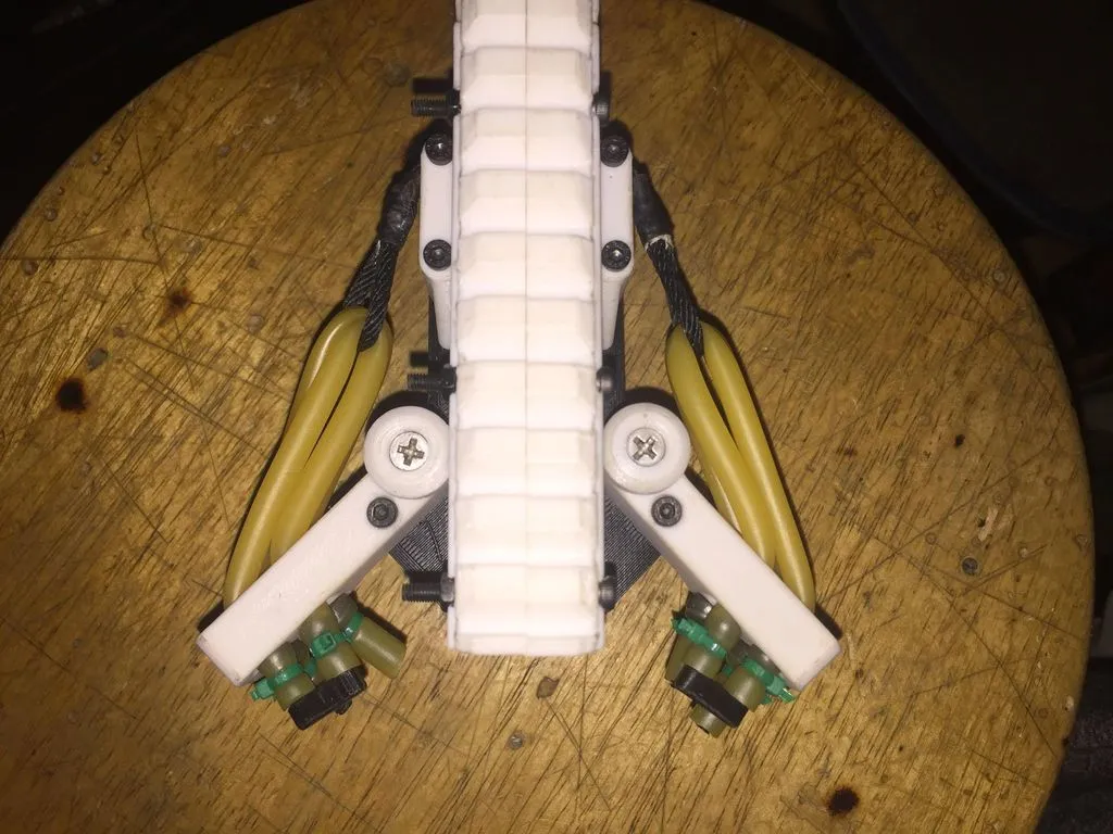 Cánh tay ống 6mm đôi cho Adderini