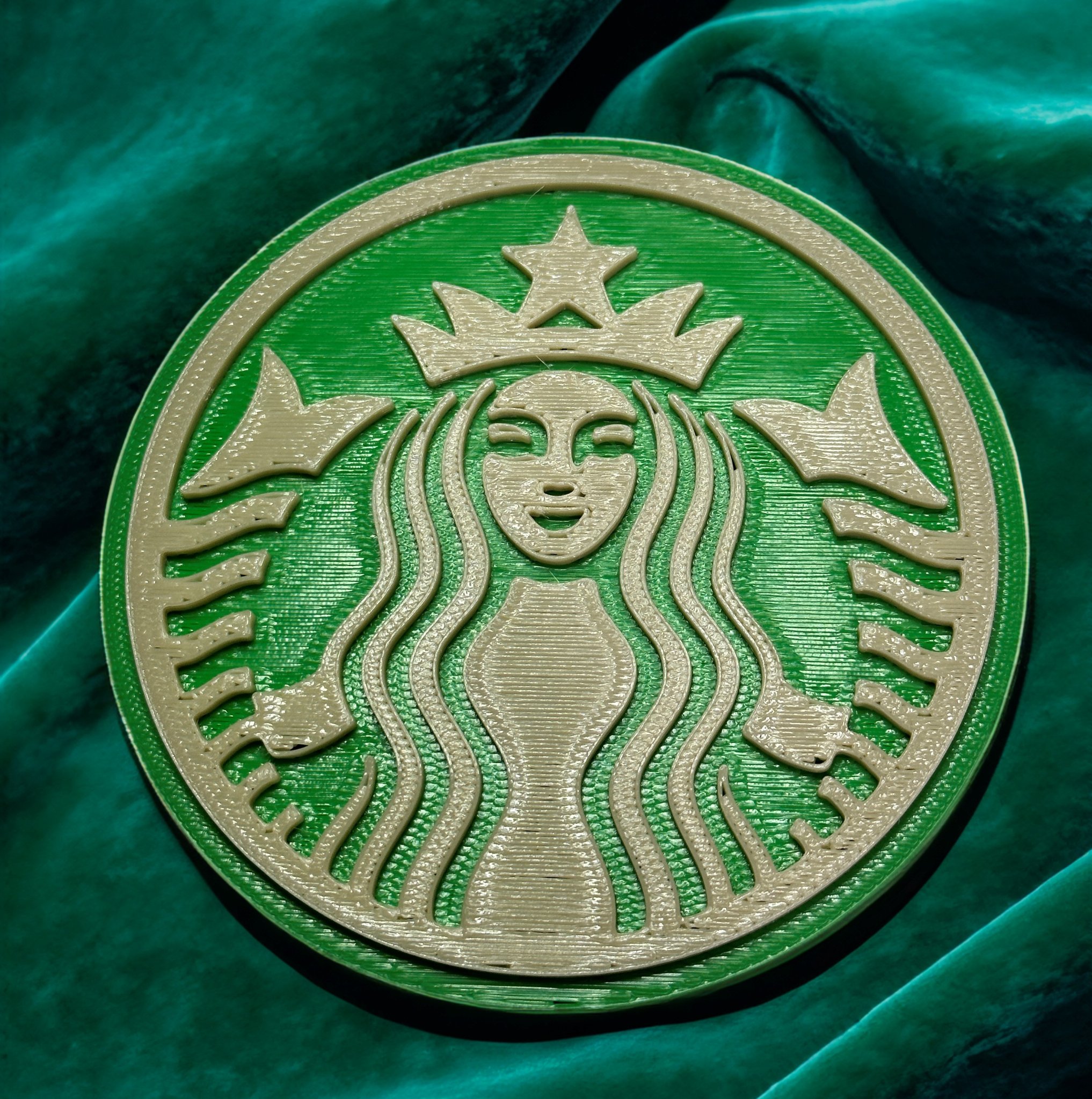 Đế lót ly biểu tượng Starbucks với thay đổi filament
