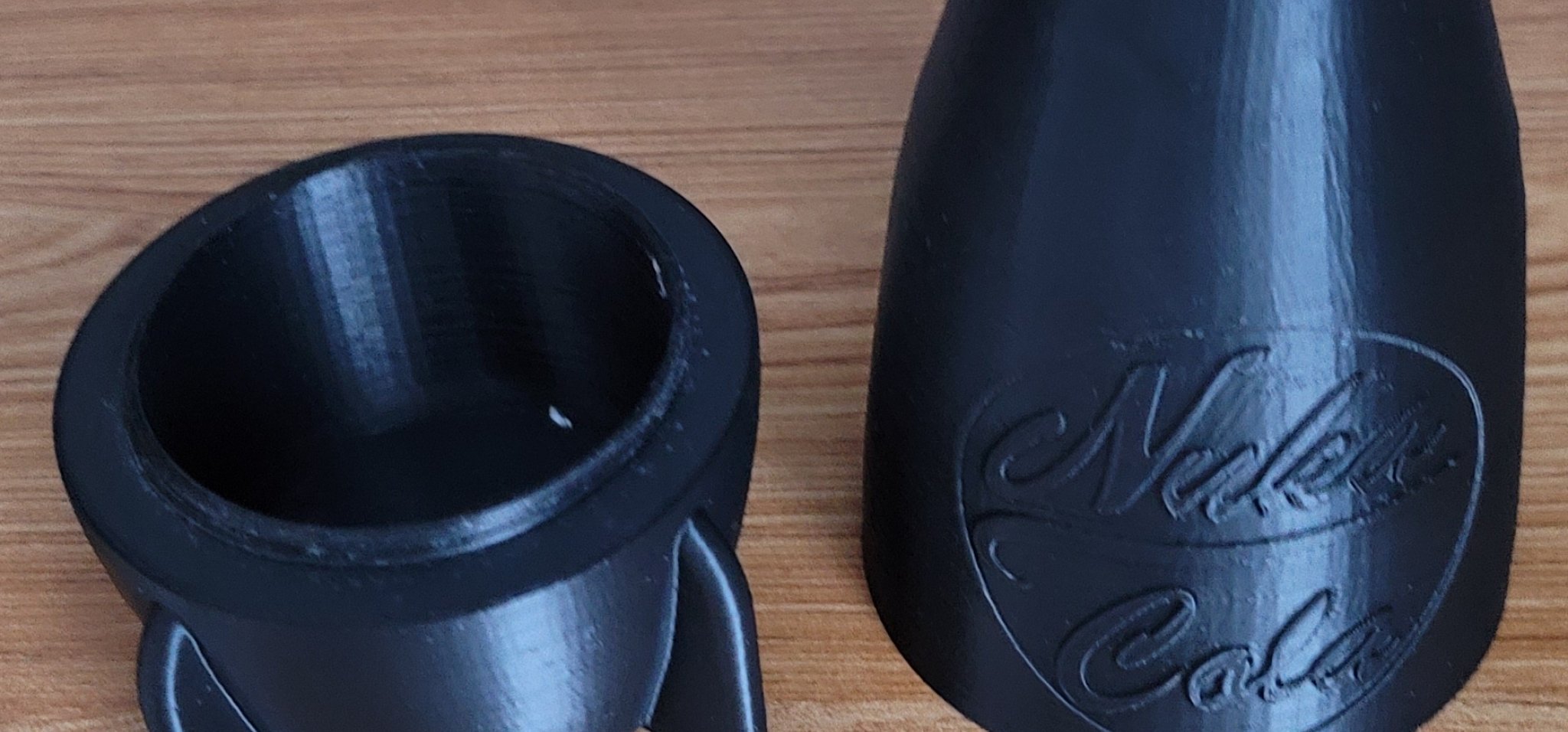 Koozie chai Nuka-Cola cho chai dài và chai di sản