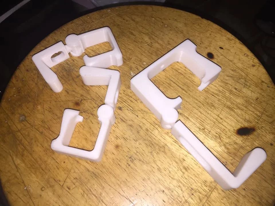 Tổ chức cáp có bản lề in sẵn 85mm x 30mm, 50mm x 40mm, 30mm x 30mm