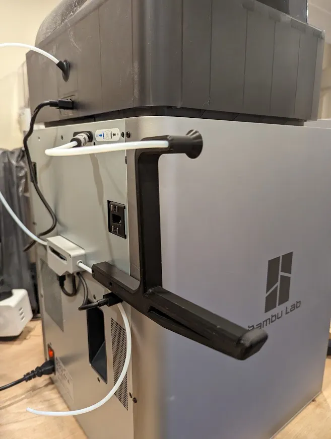 Giá đỡ cuộn filament bên hông cho máy in Bambu X1 Carbon