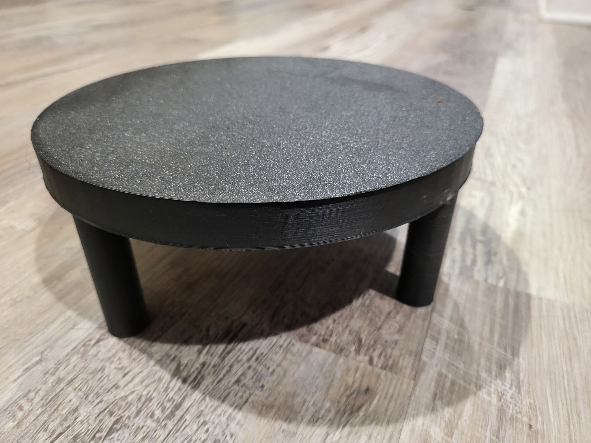 Bàn nâng cho máy cho ăn tự động Aqara