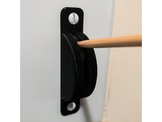 Nắp che công tắc đèn an toàn với khe mở phía trước