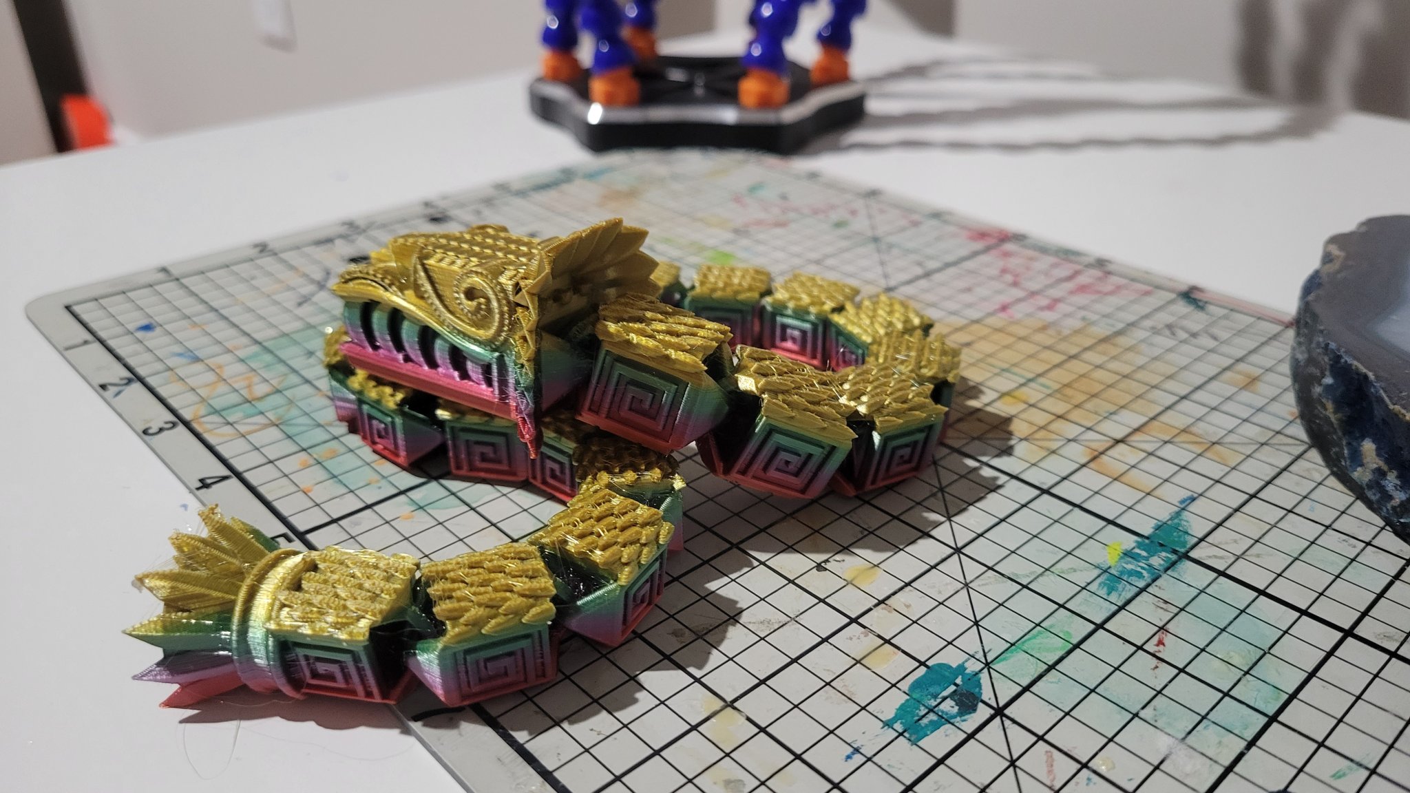 Hình nhân rắn quetzalcoatl linh hoạt in tại chỗ