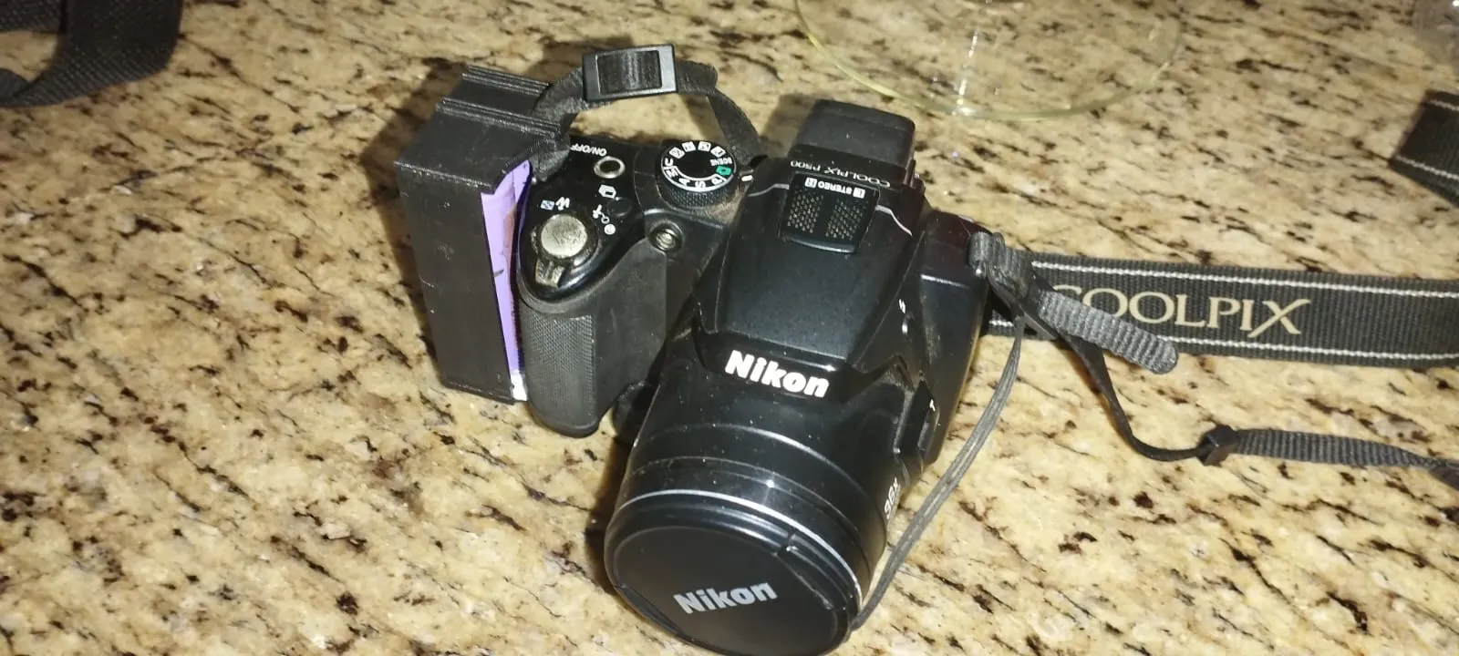 Bộ thích ứng pin cho máy ảnh Nikon CoolPix P500