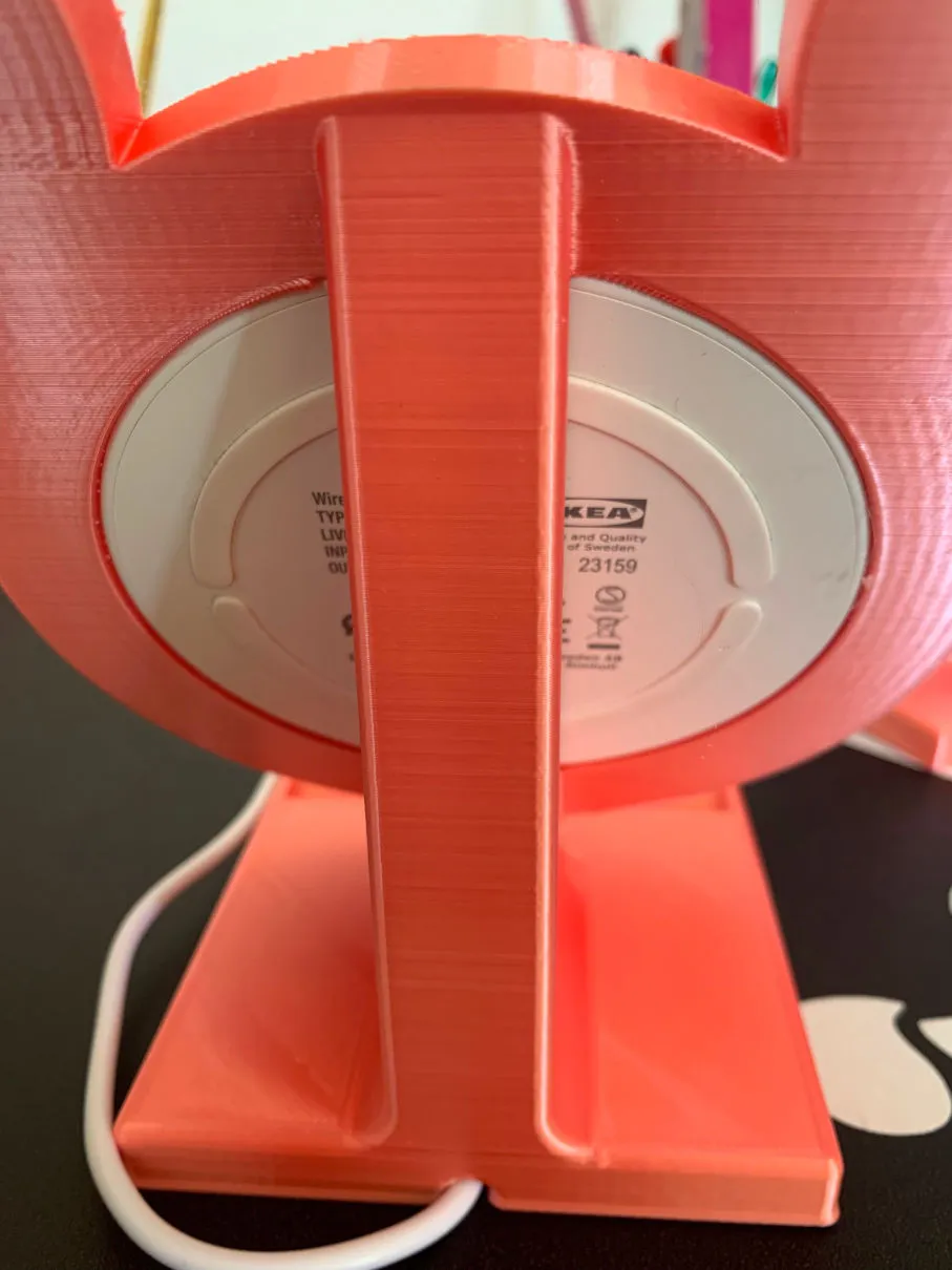 Giá đỡ sạc Iphone Mickey từ Ikea Livboj