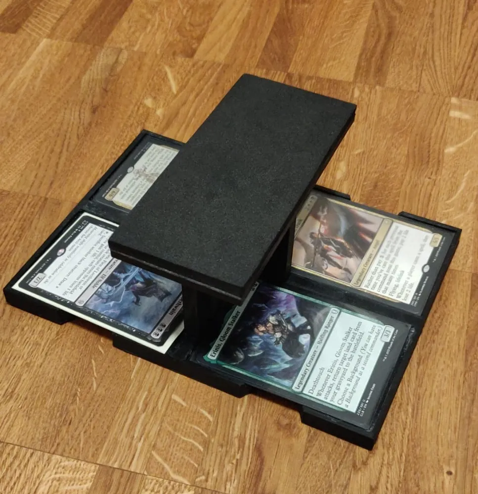 Giá đỡ thẻ bài cho trò chơi Magic the Gathering