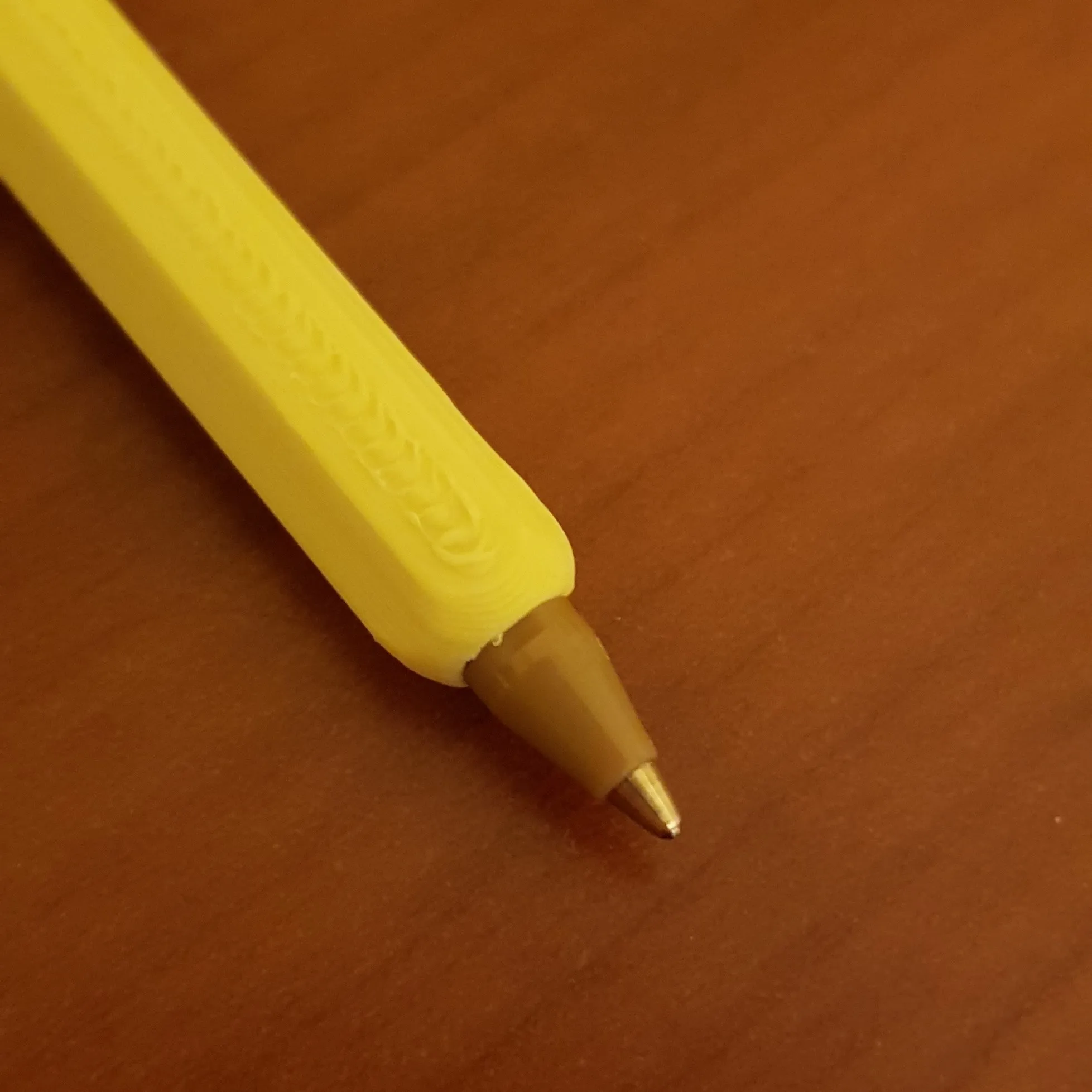 Bút Bic hình tổ ong dành cho người nuôi ong