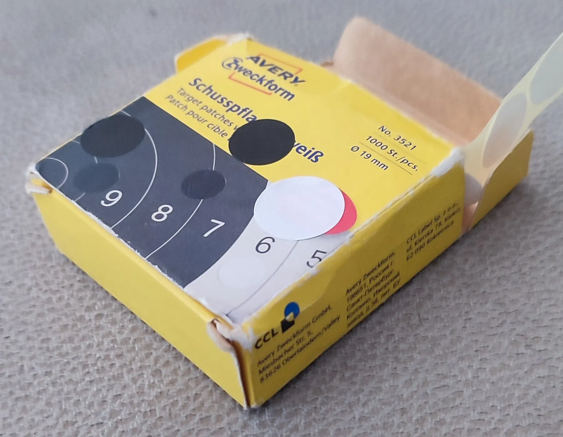 Máy phát nhãn dán cho bắn súng