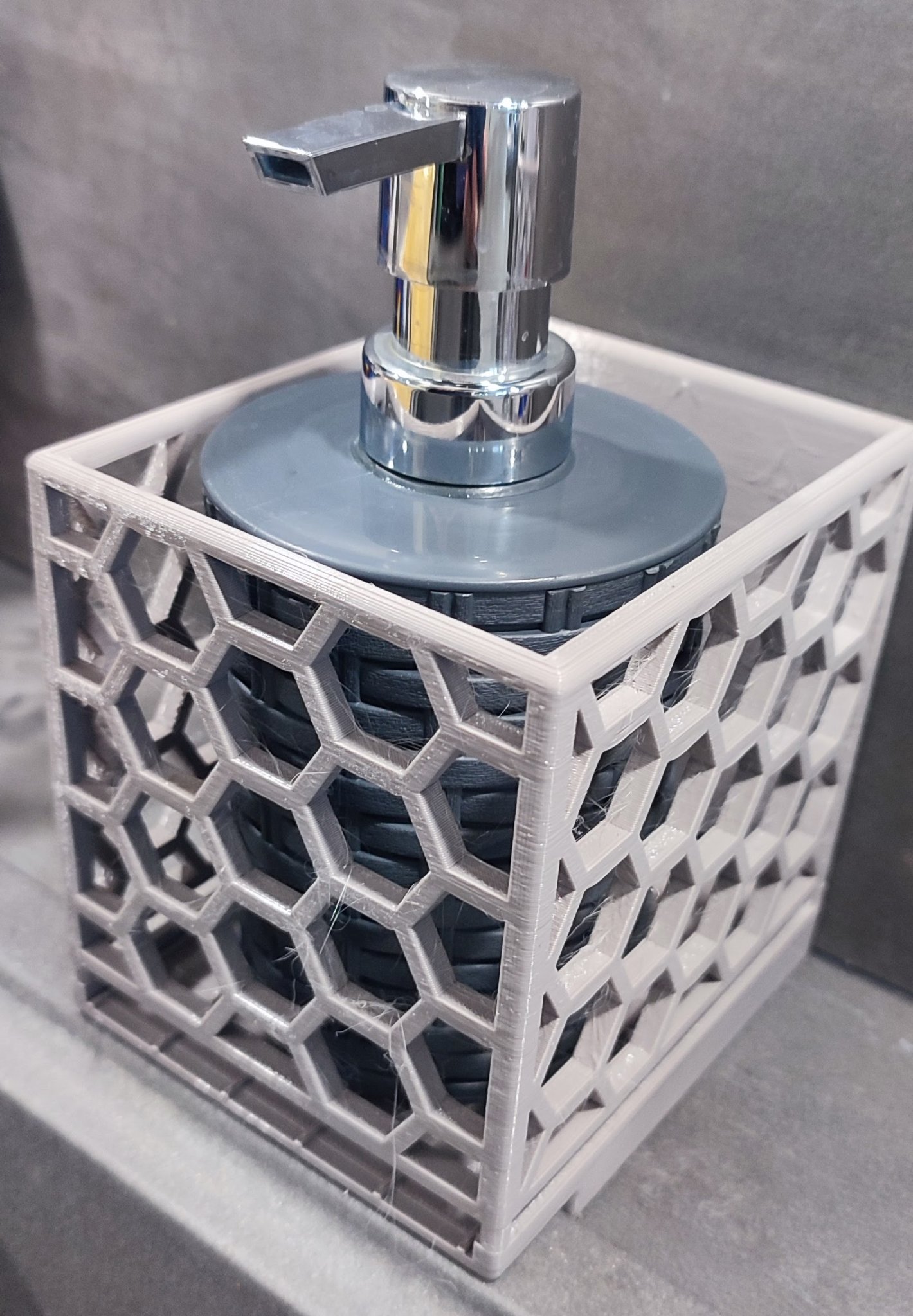 Giá để chén bát và tổ chức bếp tiện lợi