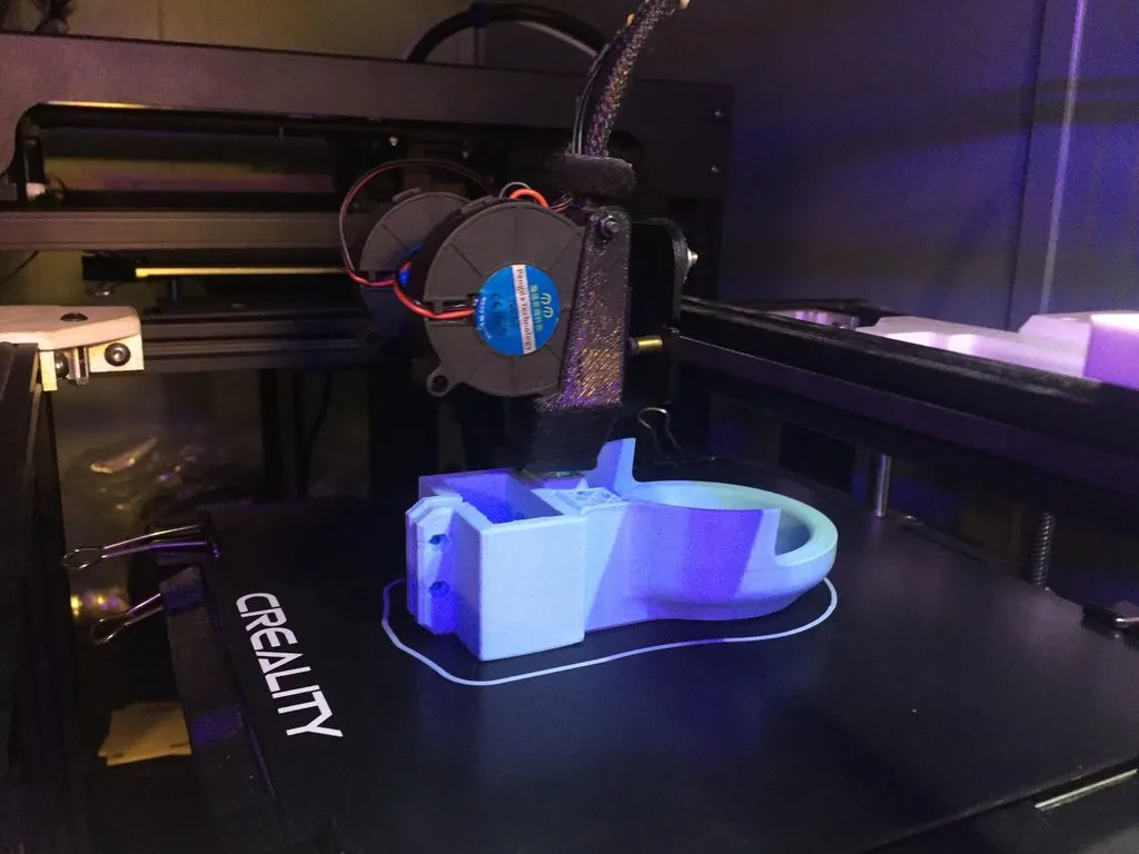 Giá đỡ giọt cho thanh nhôm 2040 đã được điều chỉnh