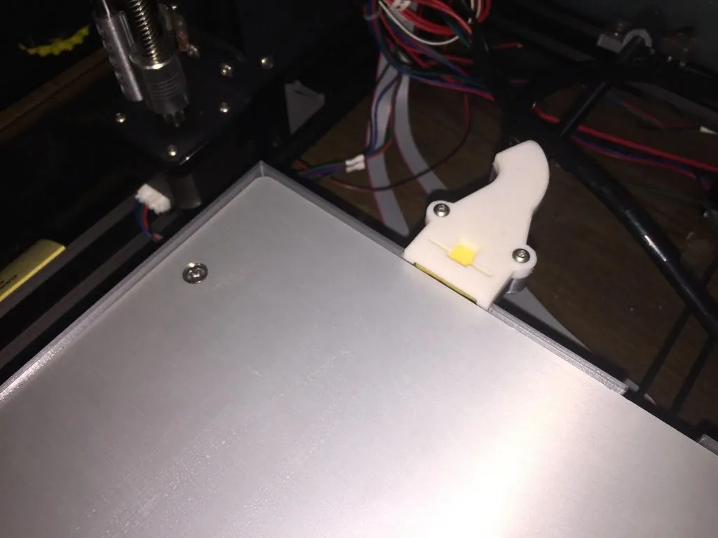 Khung kính giường Anet A8 Plus với bộ giảm căng