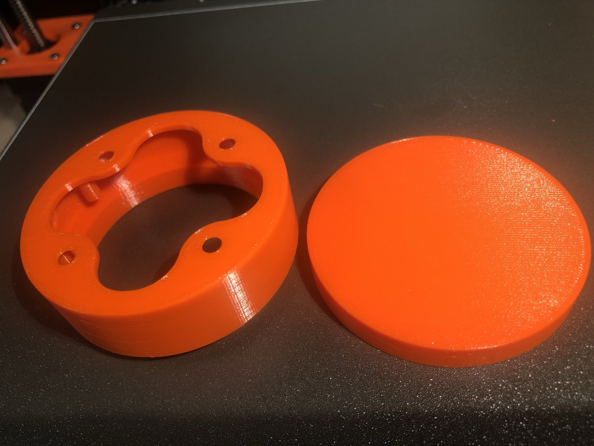 Vỏ bọc cáp trần / tường loại B có nắp tháo rời