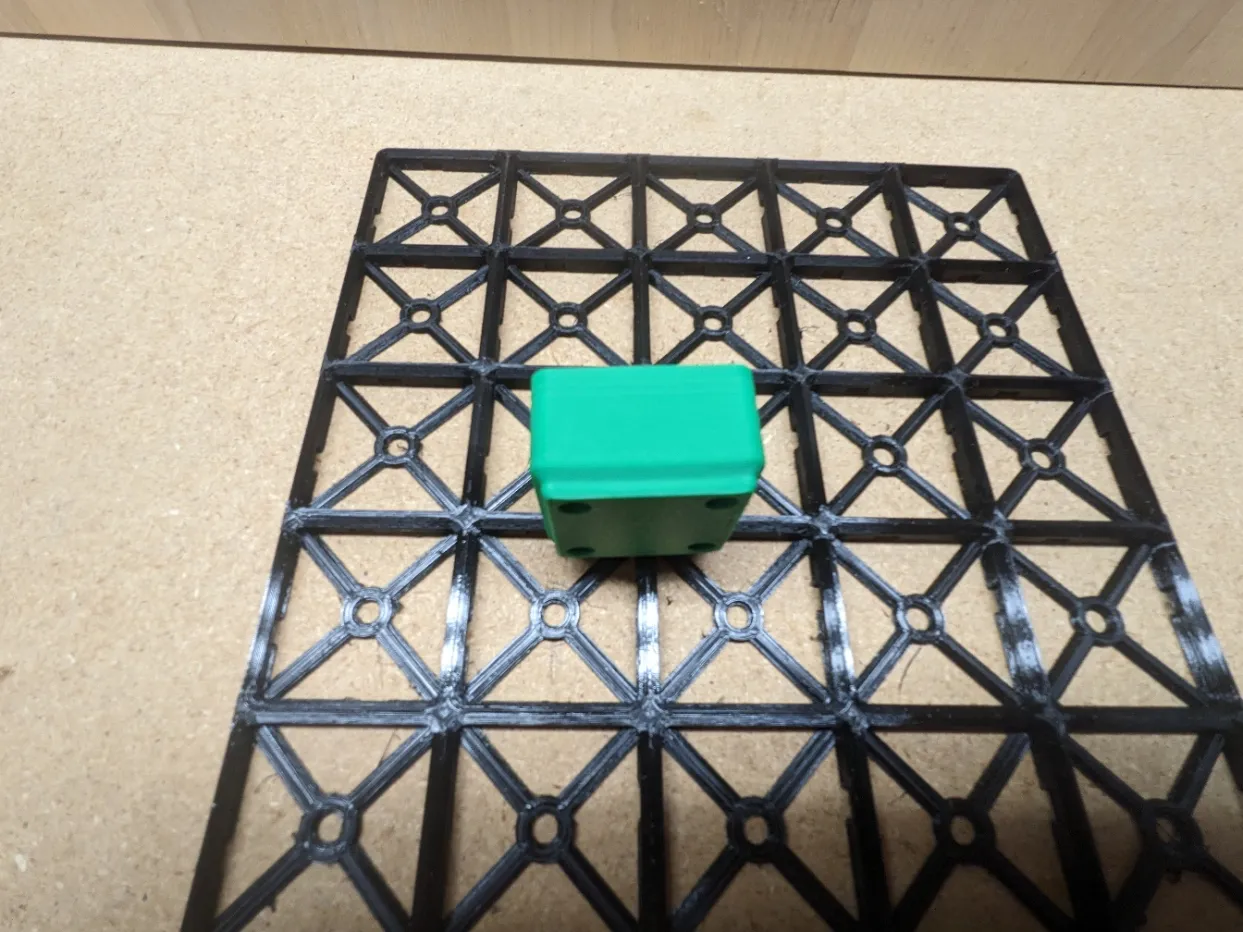 Hộp chứa Gridfinity+ với thiết kế lắp ghép từ tính