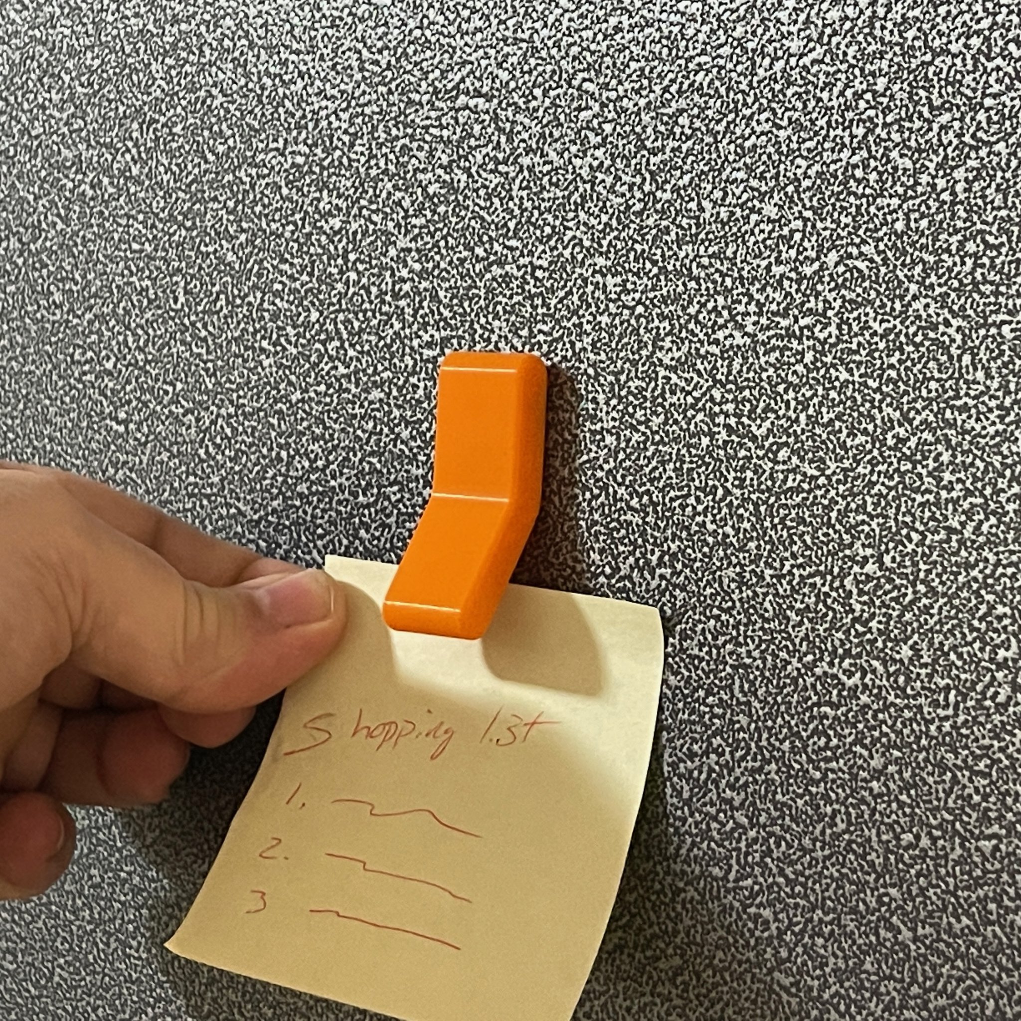 Nam châm tủ lạnh Zel an toàn và tiện lợi