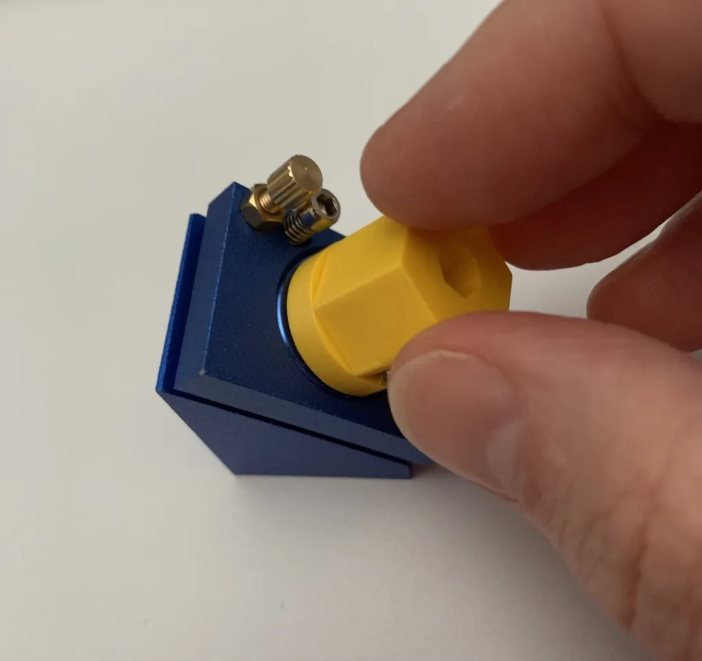 Công cụ thay thế gương và ống kính cho máy cắt laser K40