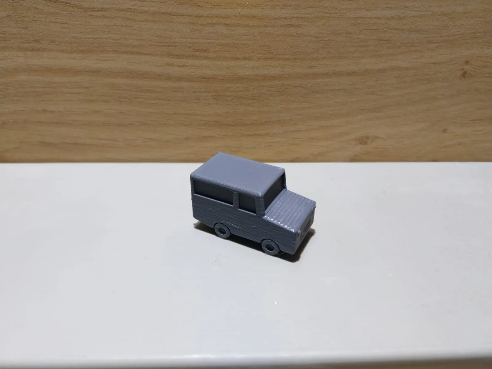 Mô hình xe Land Rover Defender D110 nhỏ gọn