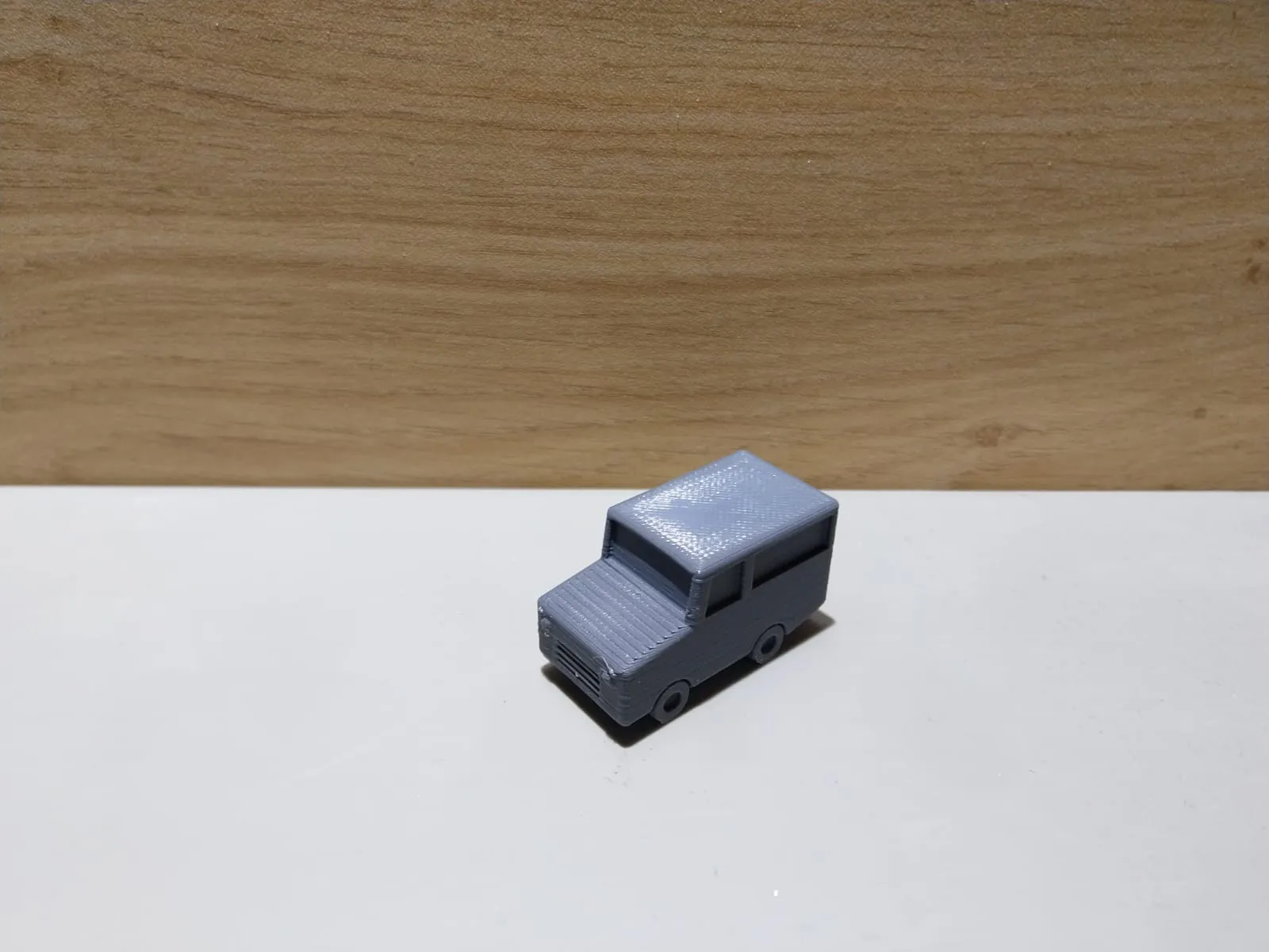 Mô hình xe Land Rover Defender D110 nhỏ gọn