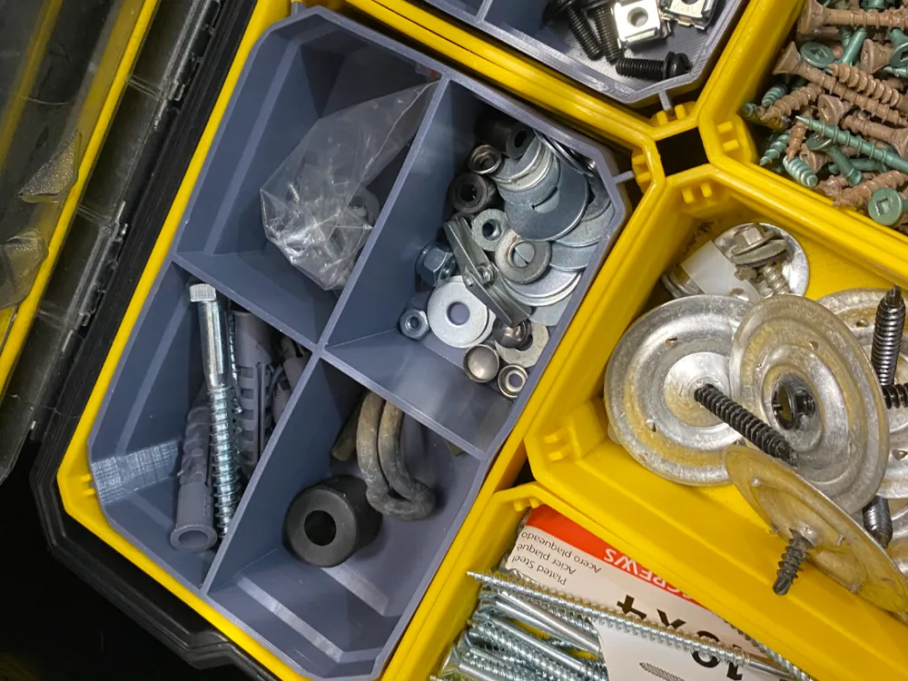 Bộ cốc lồng vào nhau cho tổ chức Dewalt TSTAK và Stanley FATMAX