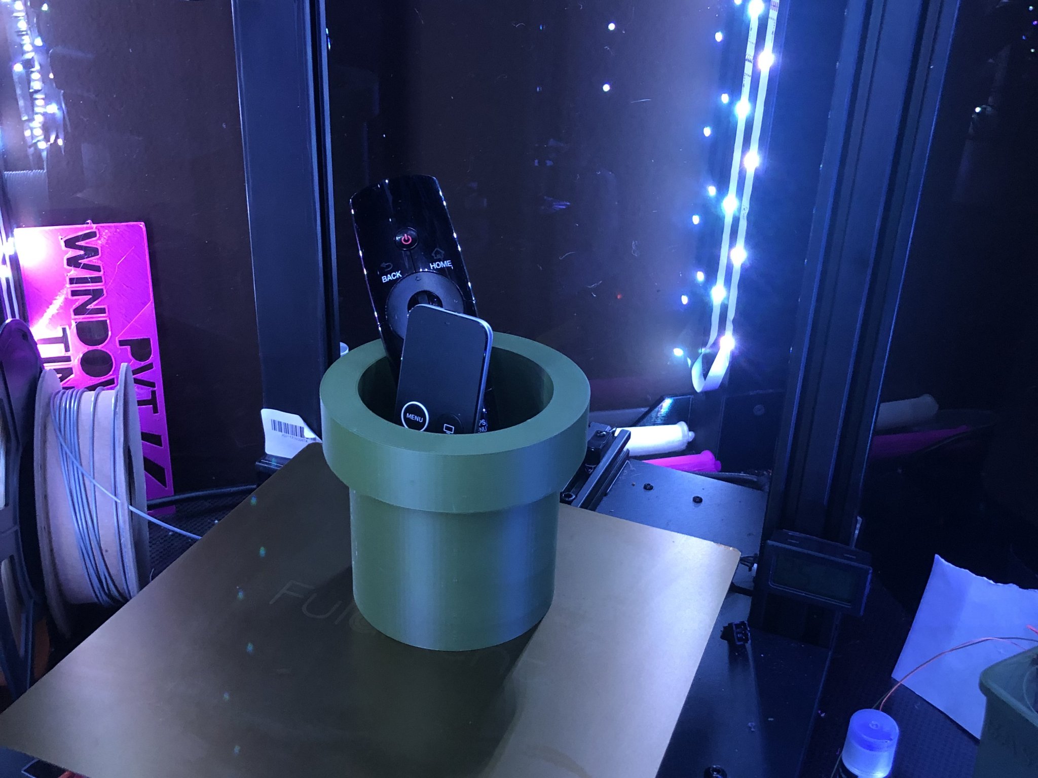 Giá đỡ điều khiển từ xa hình đường hầm Warp