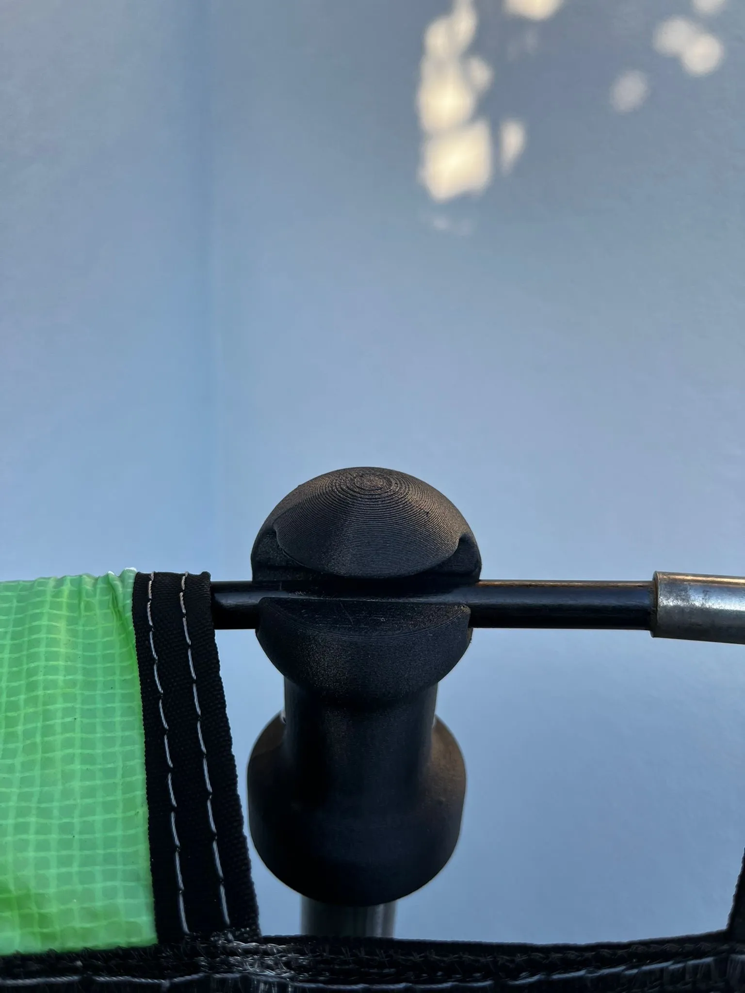 Giá đỡ lưới treo thay thế cho trampolin