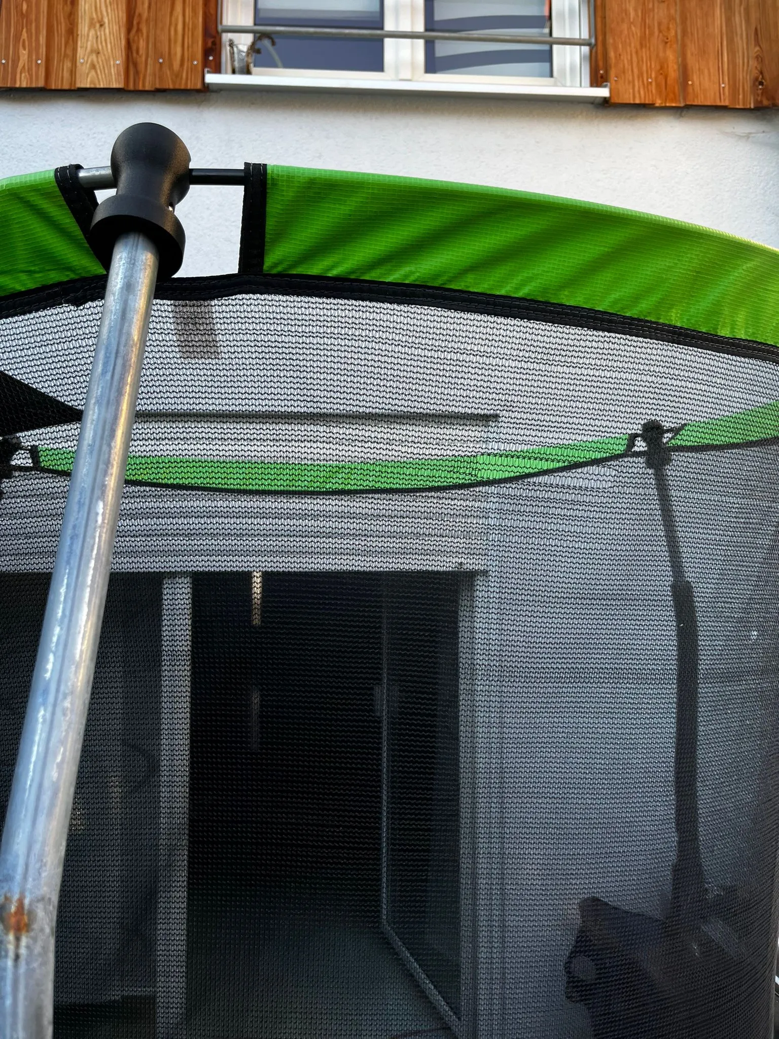 Giá đỡ lưới treo thay thế cho trampolin