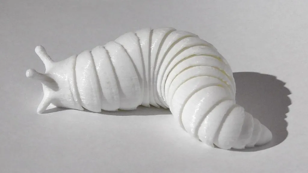 Ốc sên linh hoạt dễ thương với thiết kế hài hước