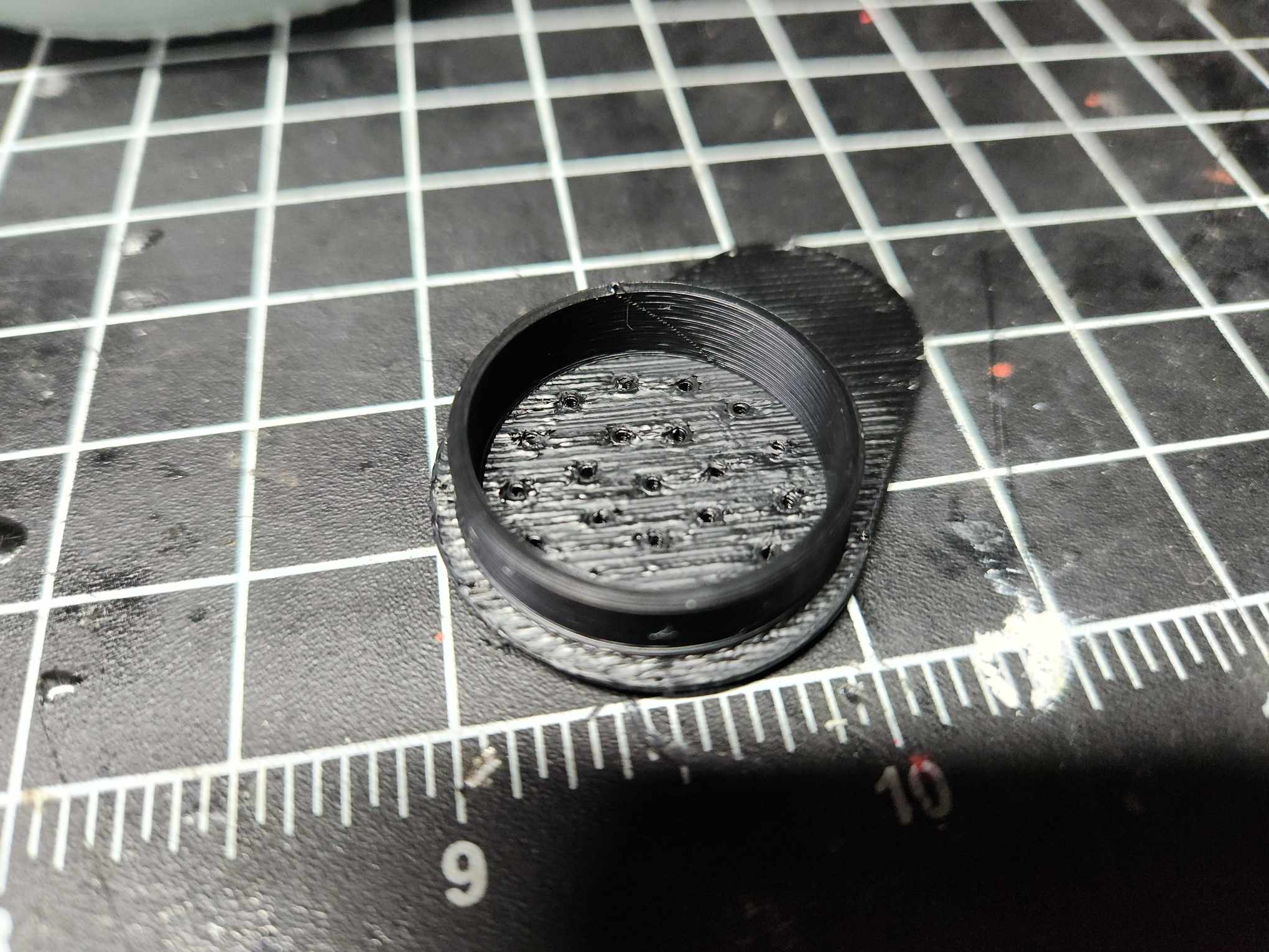 Nắp lọc cho bình vệ sinh súng phun sơn Iwata