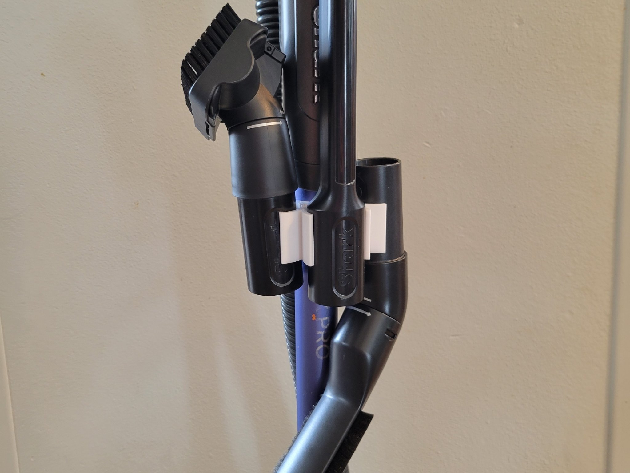 Giá đỡ phụ kiện cho máy hút bụi Shark Vertex Pro