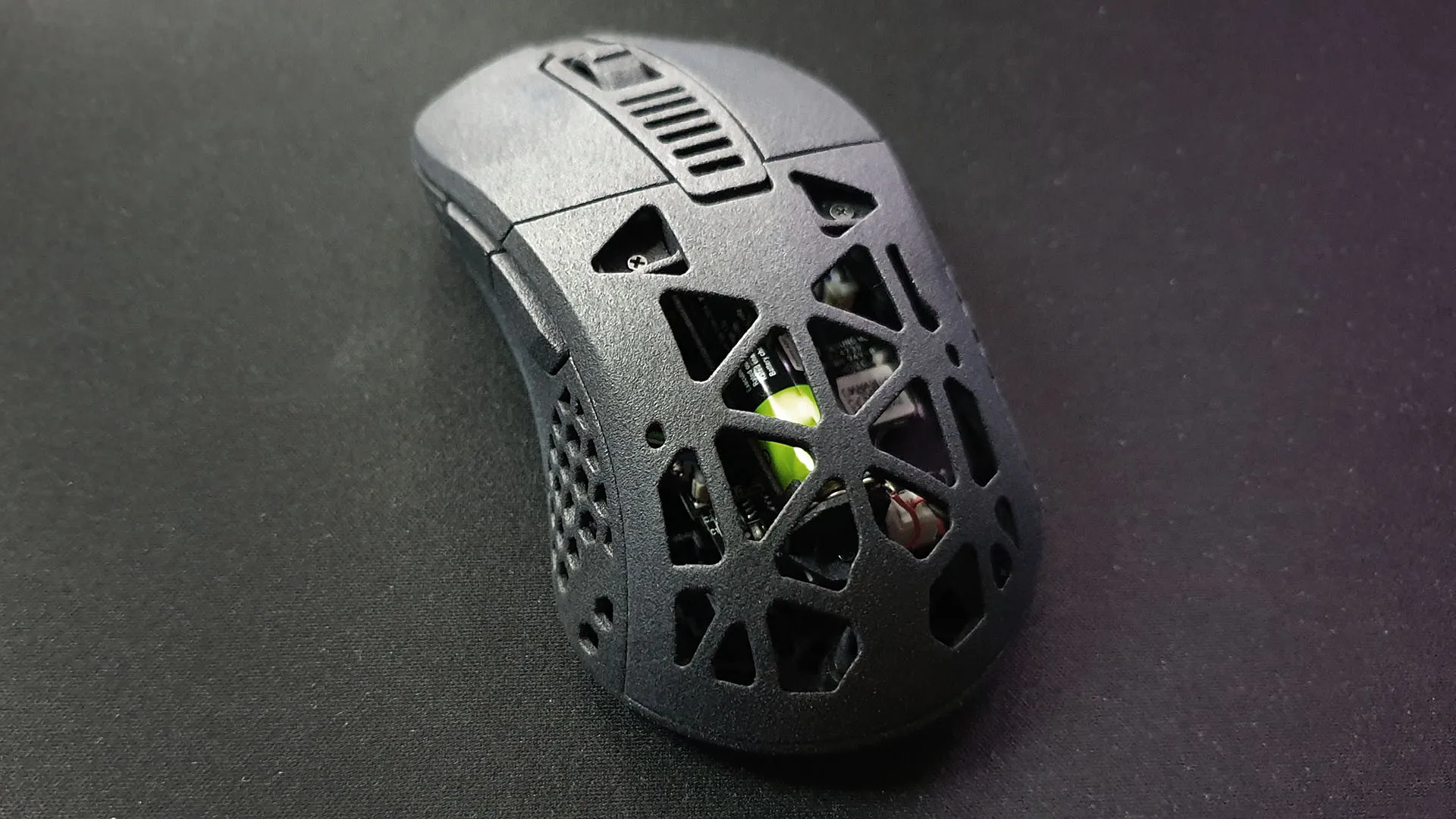 Mô hình chuột không dây Xtrfy M4 phiên bản RS4 v2