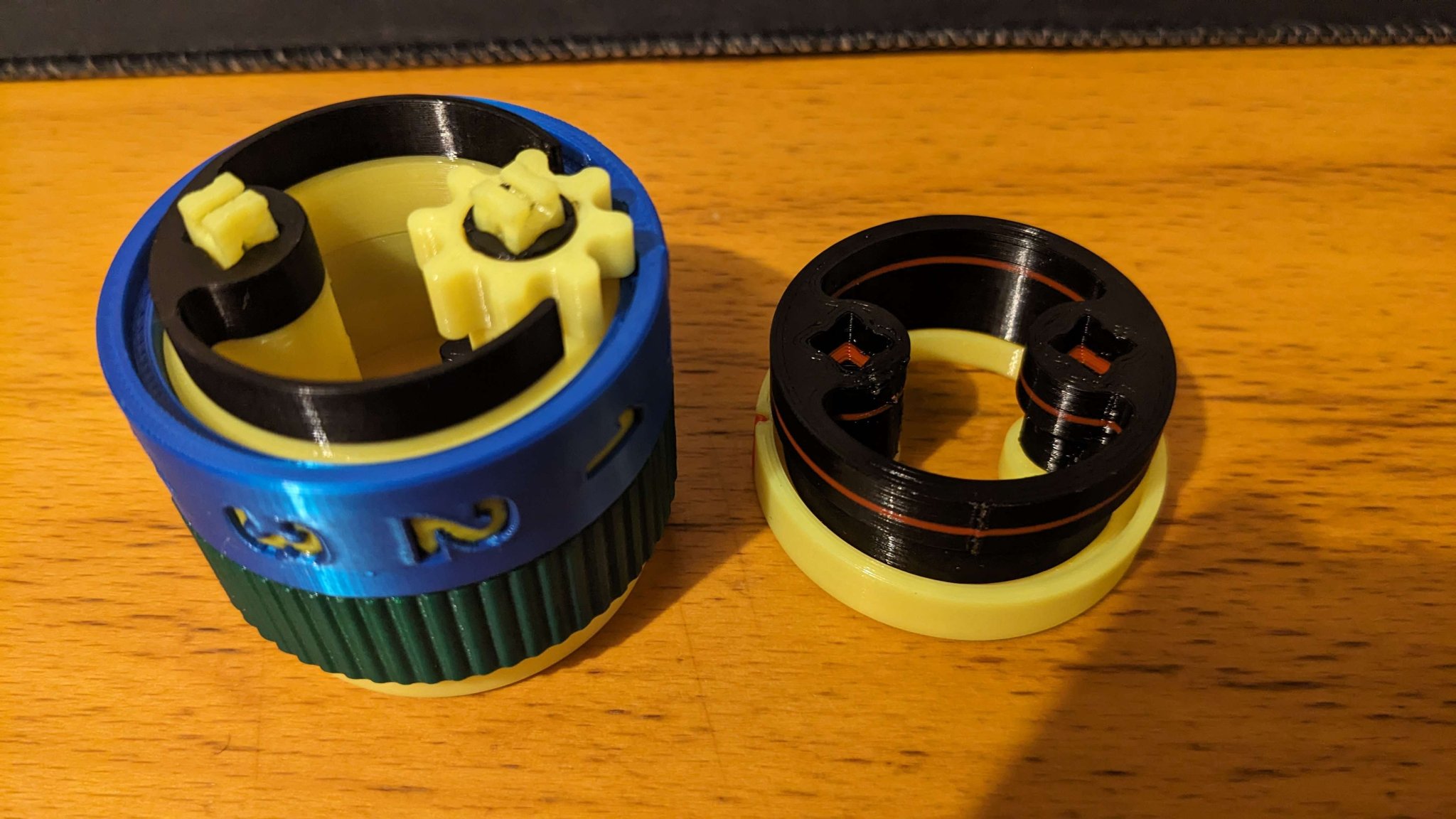 Gắn kết lõi máy đếm cơ khí PrintABlock từ 3D Printy