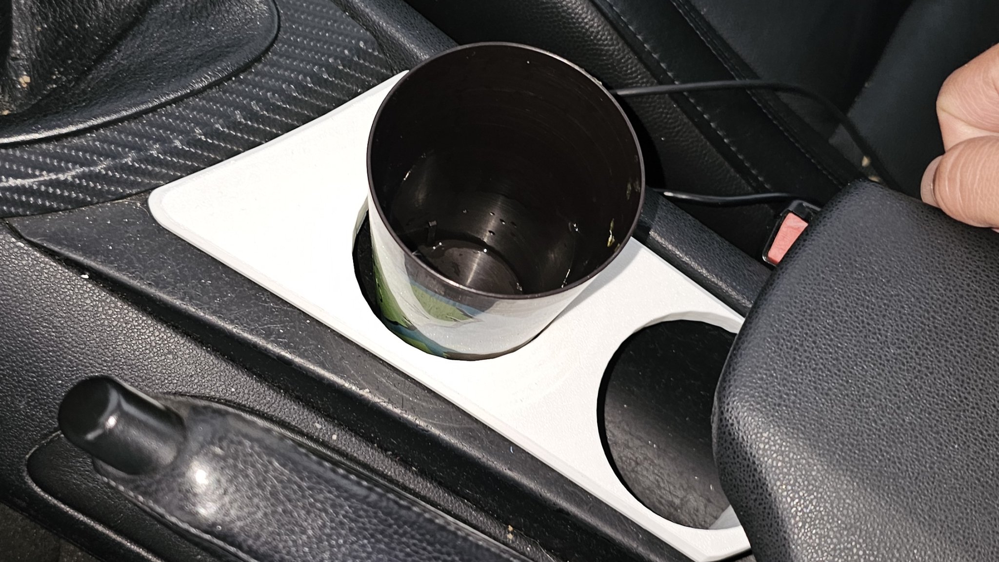 Giá Đỡ Lon Cho Xe BMW E87 E82 E81