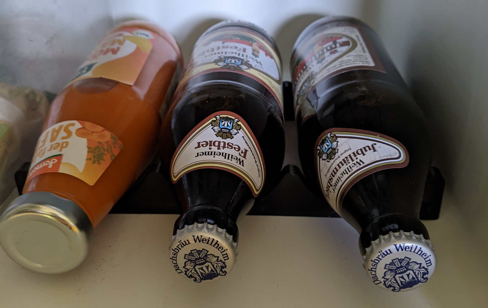 Giá đỡ chai có thể tháo rời cho nhà bếp an toàn