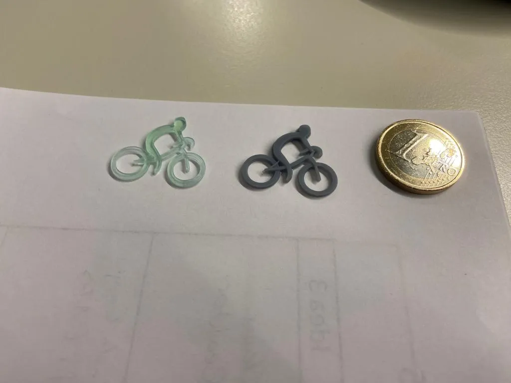 Xe đạp mini làm mặt dây chuyền cổ điển