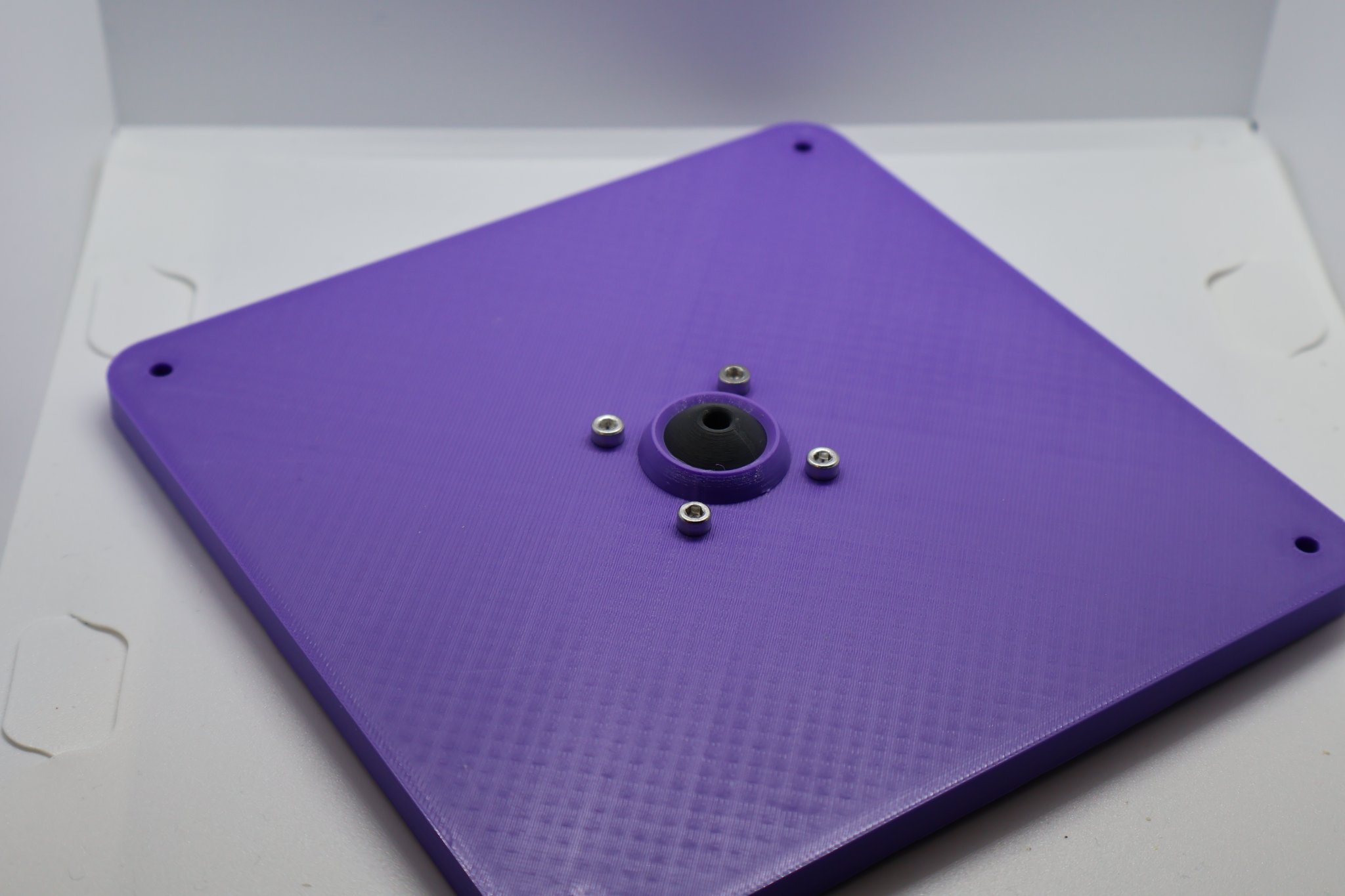 Thiết bị dẫn filament cho vỏ in rắn