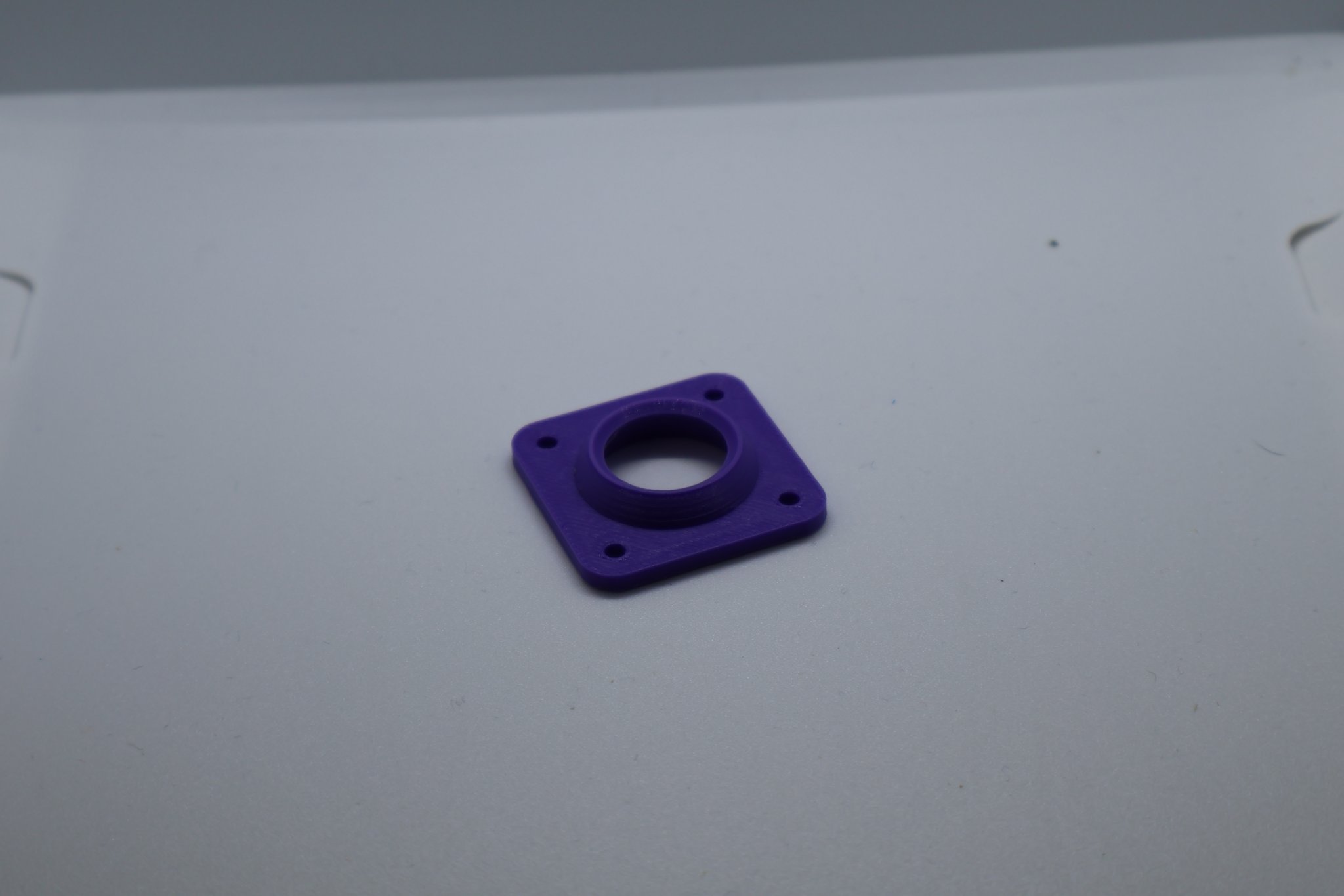 Thiết bị dẫn filament cho vỏ in rắn