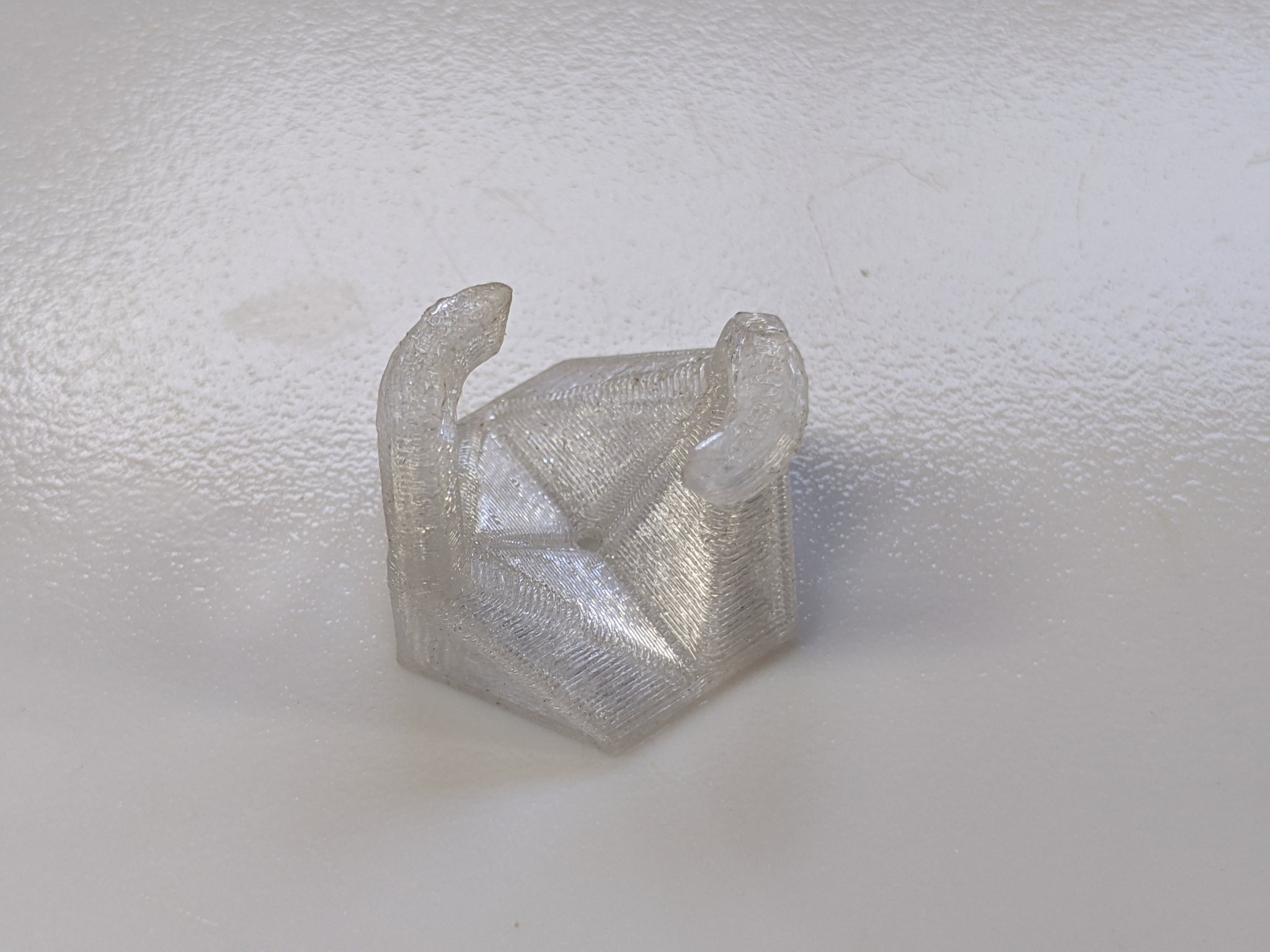 Kẹp thân cây hỗ trợ leo cho cây trồng nhanh chóng và đảo ngư...