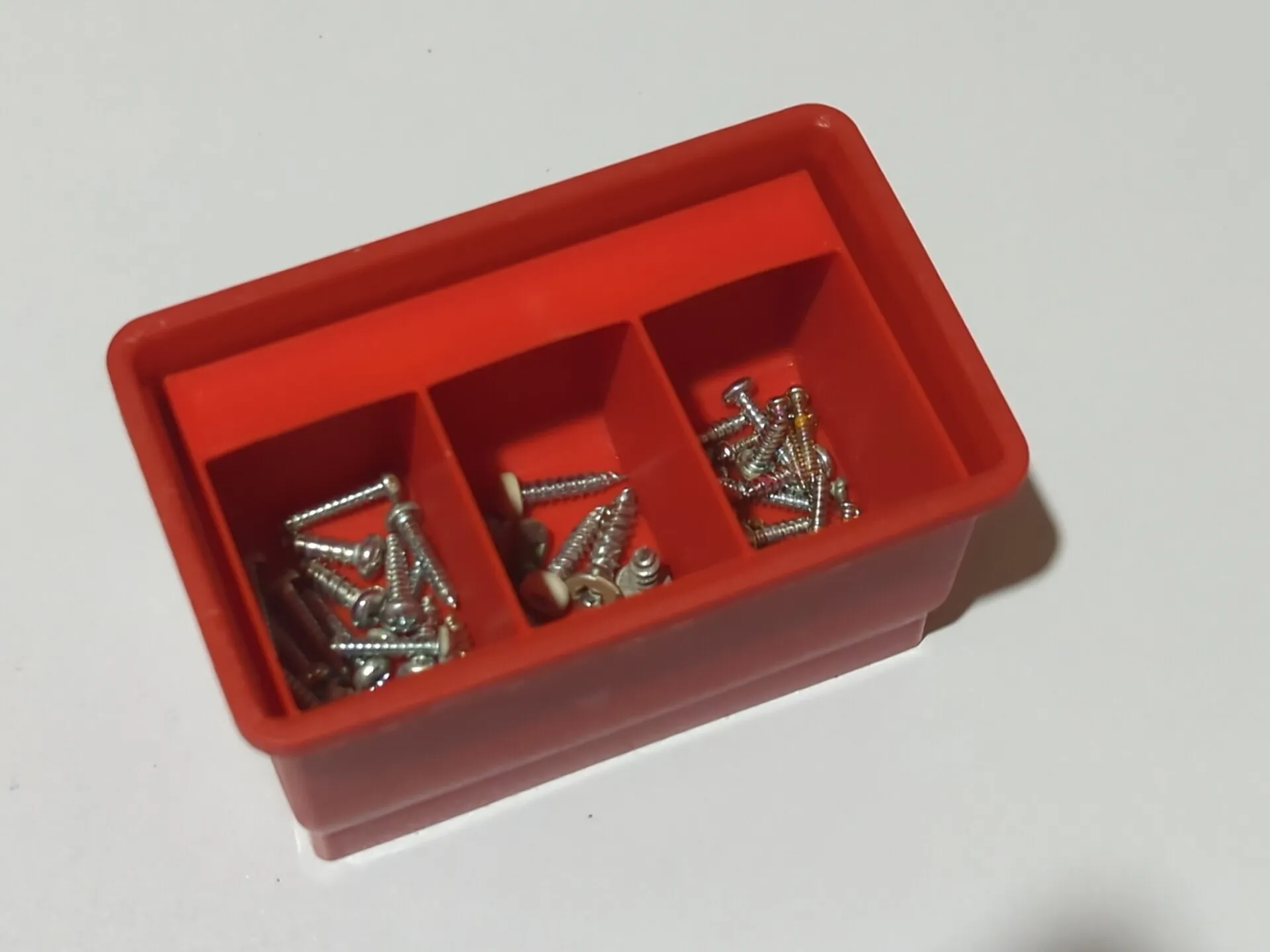 Ngăn chia cho hộp đựng Keter Pro Cantilever