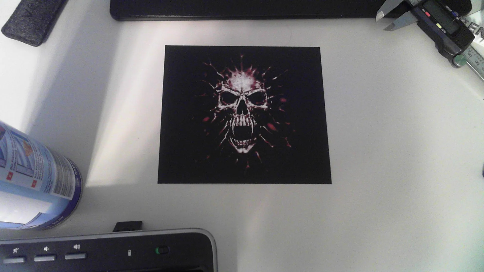 Hộp sọ Hueforge với thiết kế chi tiết và sắc nét