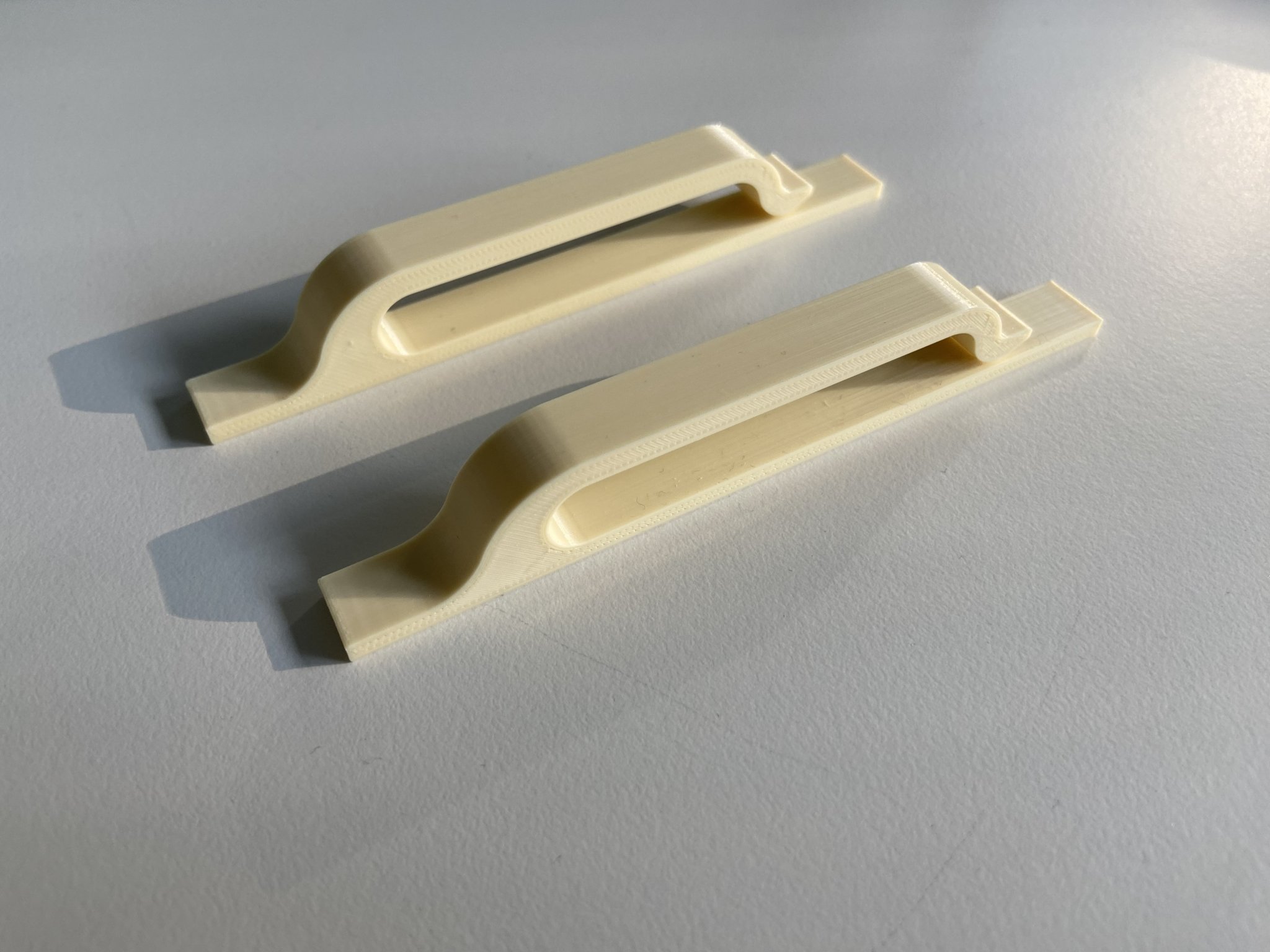 Kẹp cáp và tổ chức cáp in 3D bằng PLA