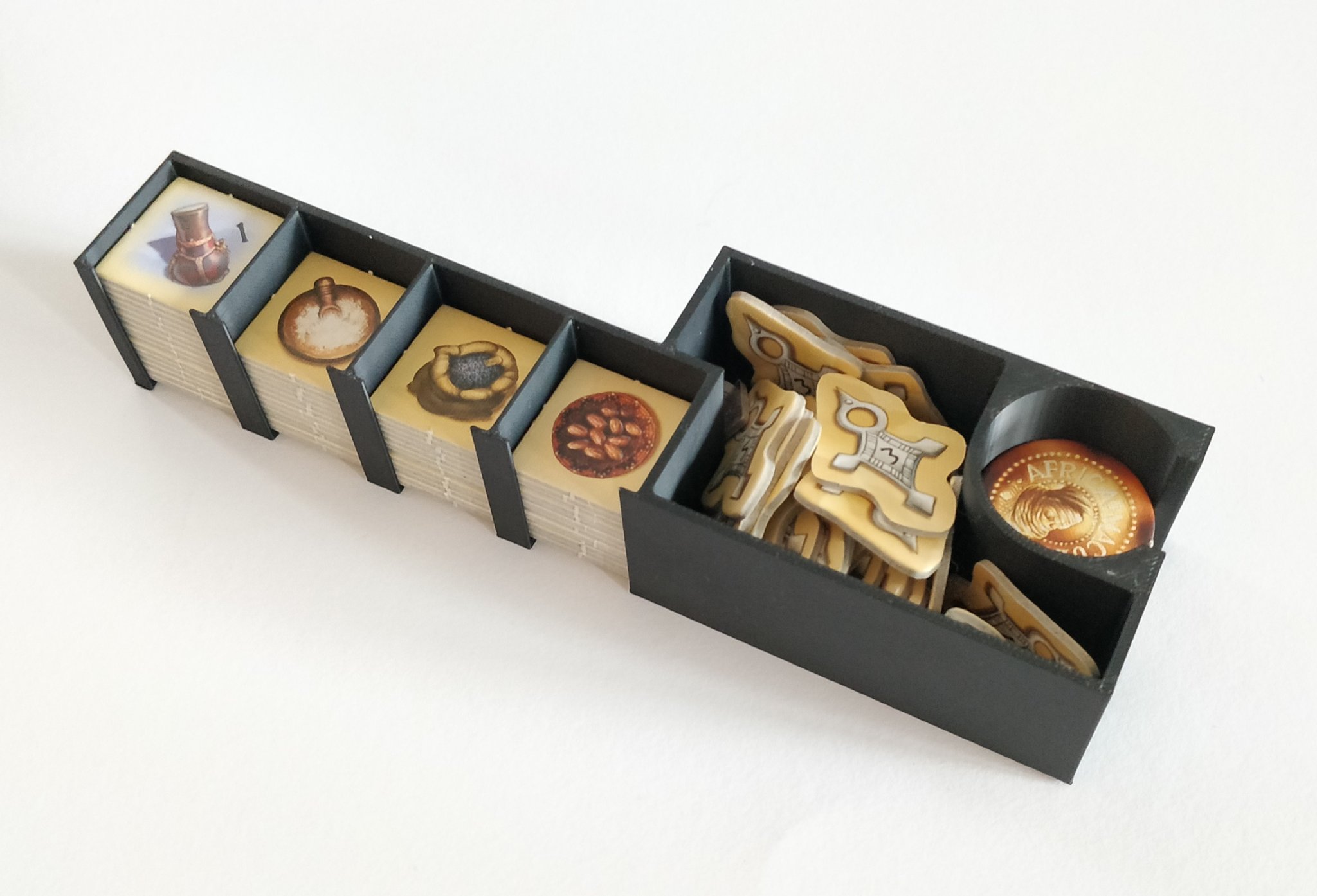 Bộ tổ chức trò chơi Targi và Targia của KOSMOS