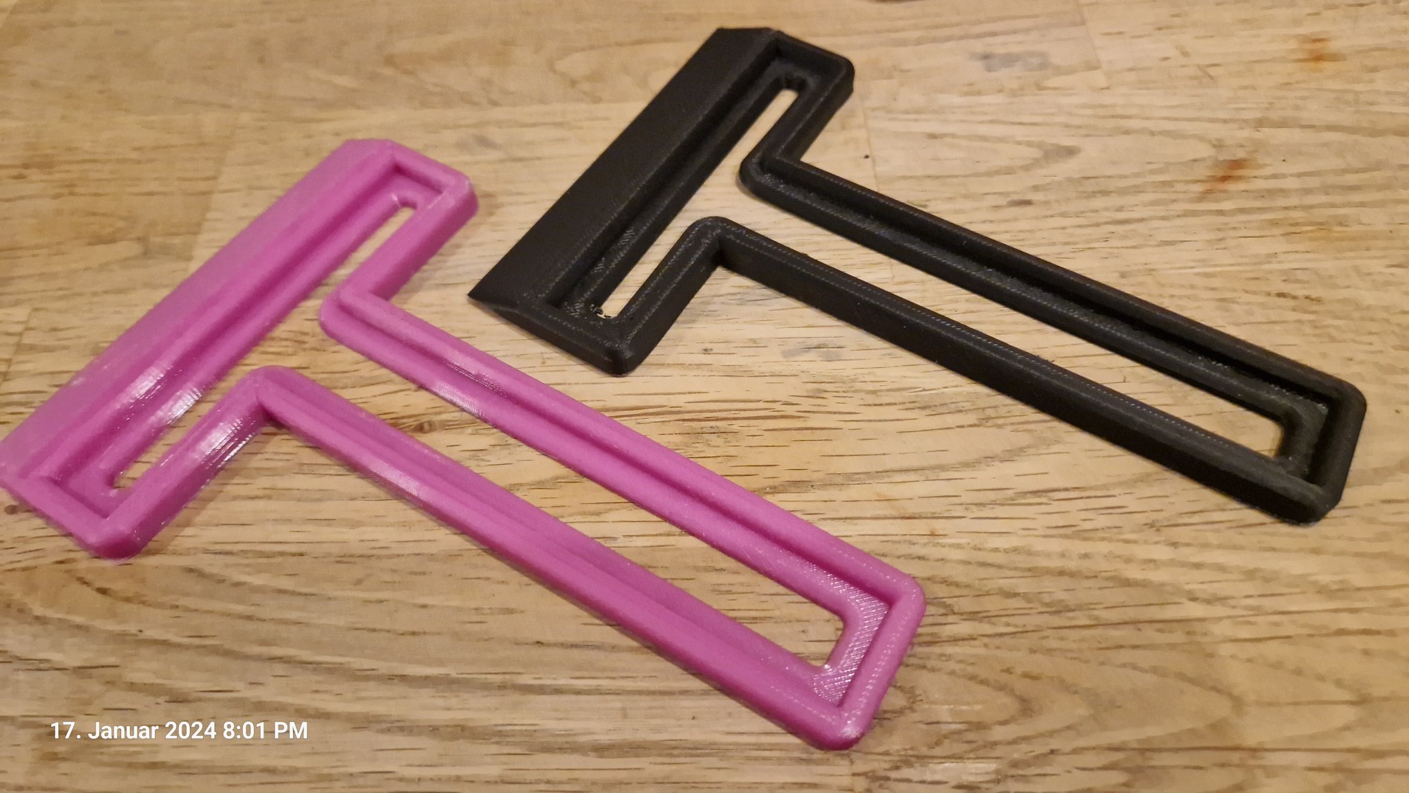 Công cụ cạo băng kính ô tô Eiskratzer