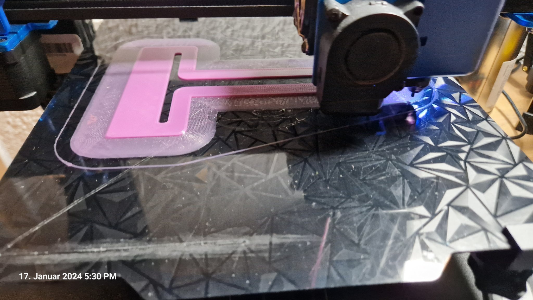 Công cụ cạo băng kính ô tô Eiskratzer