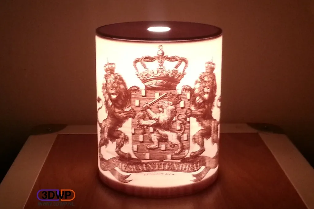 Đèn lithophane biểu trưng Wapen van Nederland với motto Je Maintiendrai