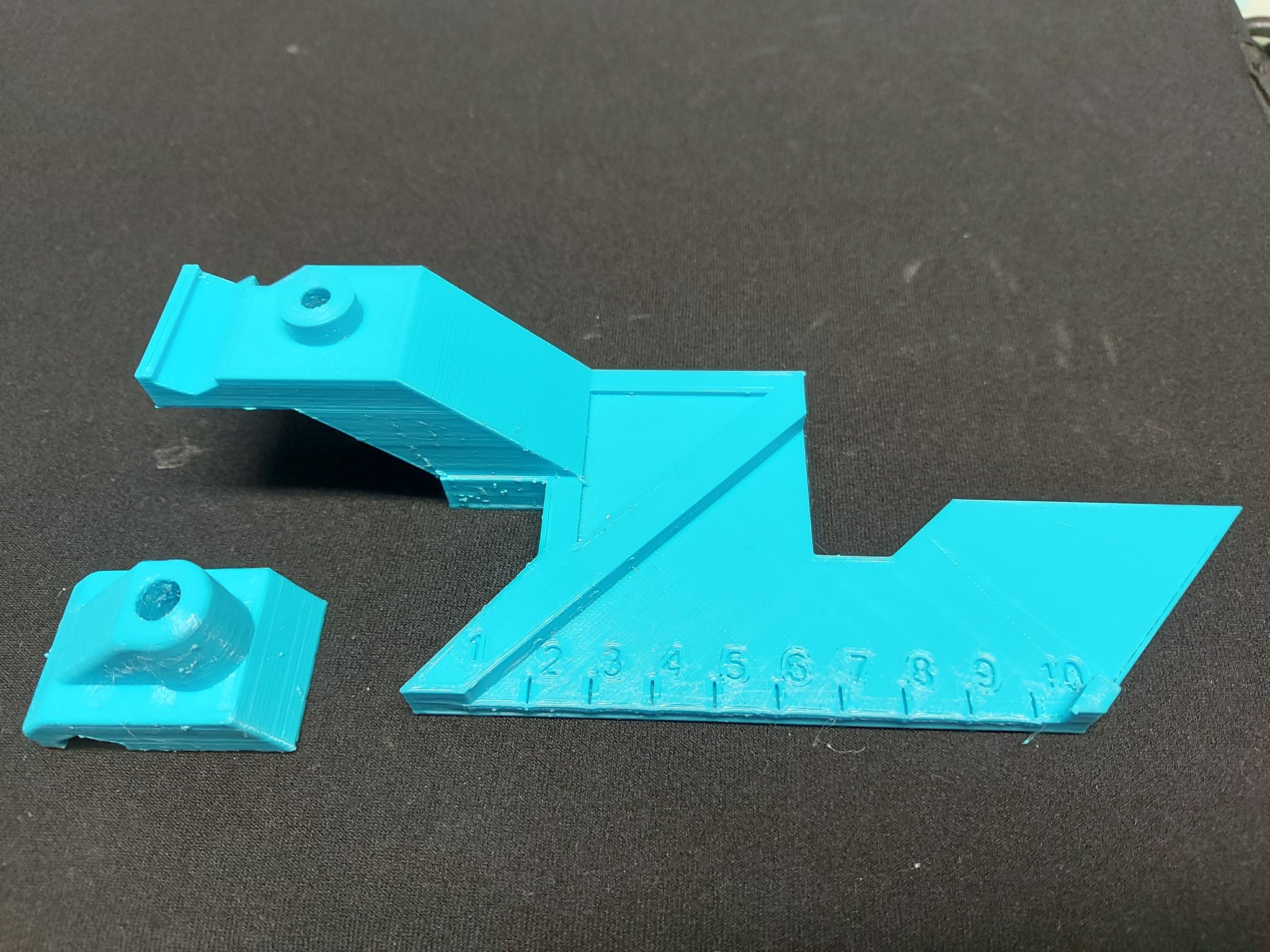 Thước kẻ và giá đỡ cho máy cắt gạch Masterpiuma