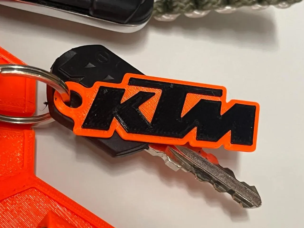 Móc khóa KTM in 3D cho tín đồ yêu thích xe máy